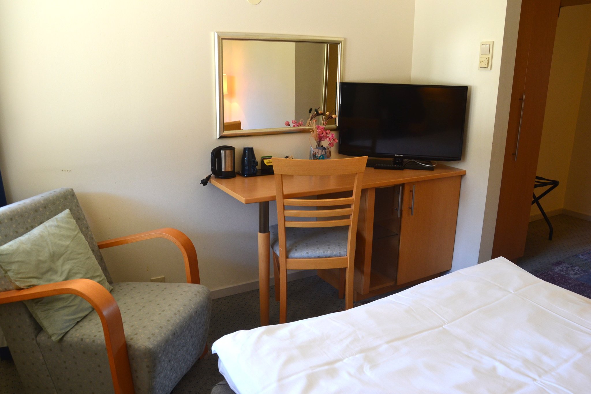 19024_economy-single-room-utsikten-hotell-first-partner-c_S