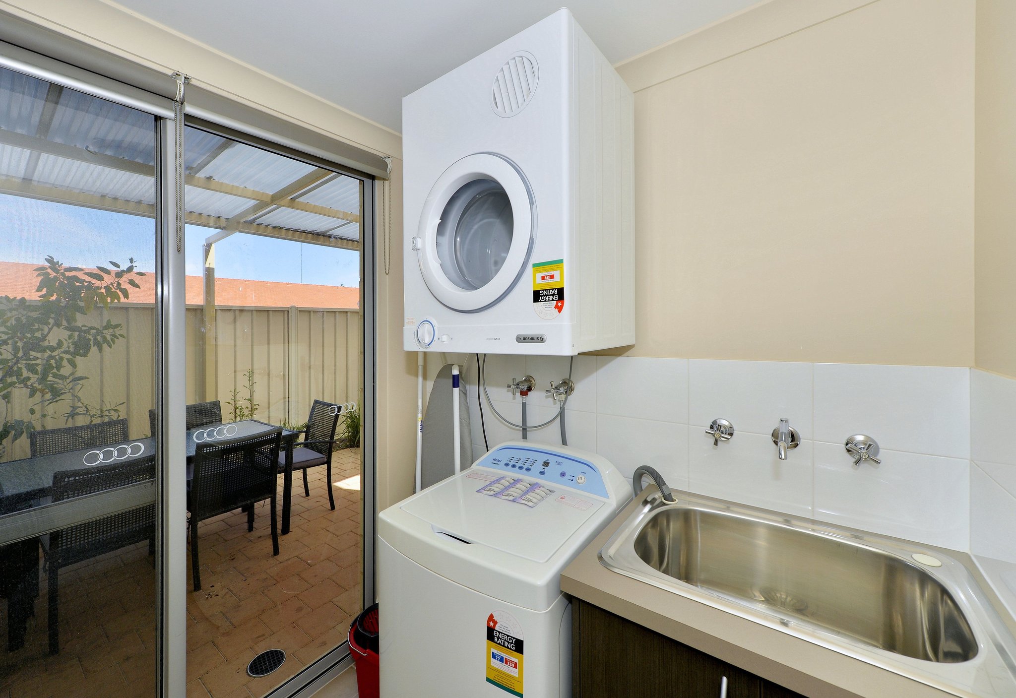 Four_Bedroom_Townhouse_Laundry_S