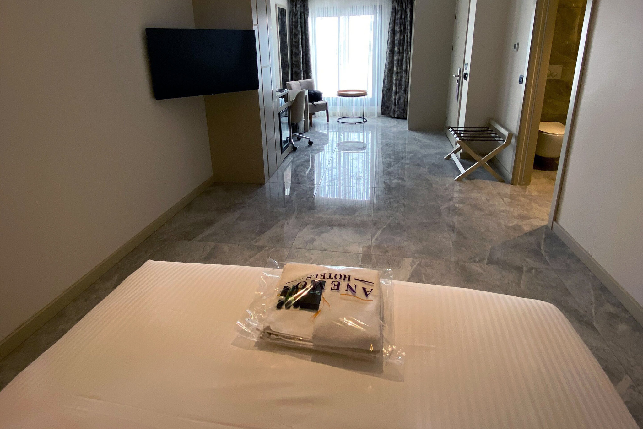 Deluxe_Plus_Room_S