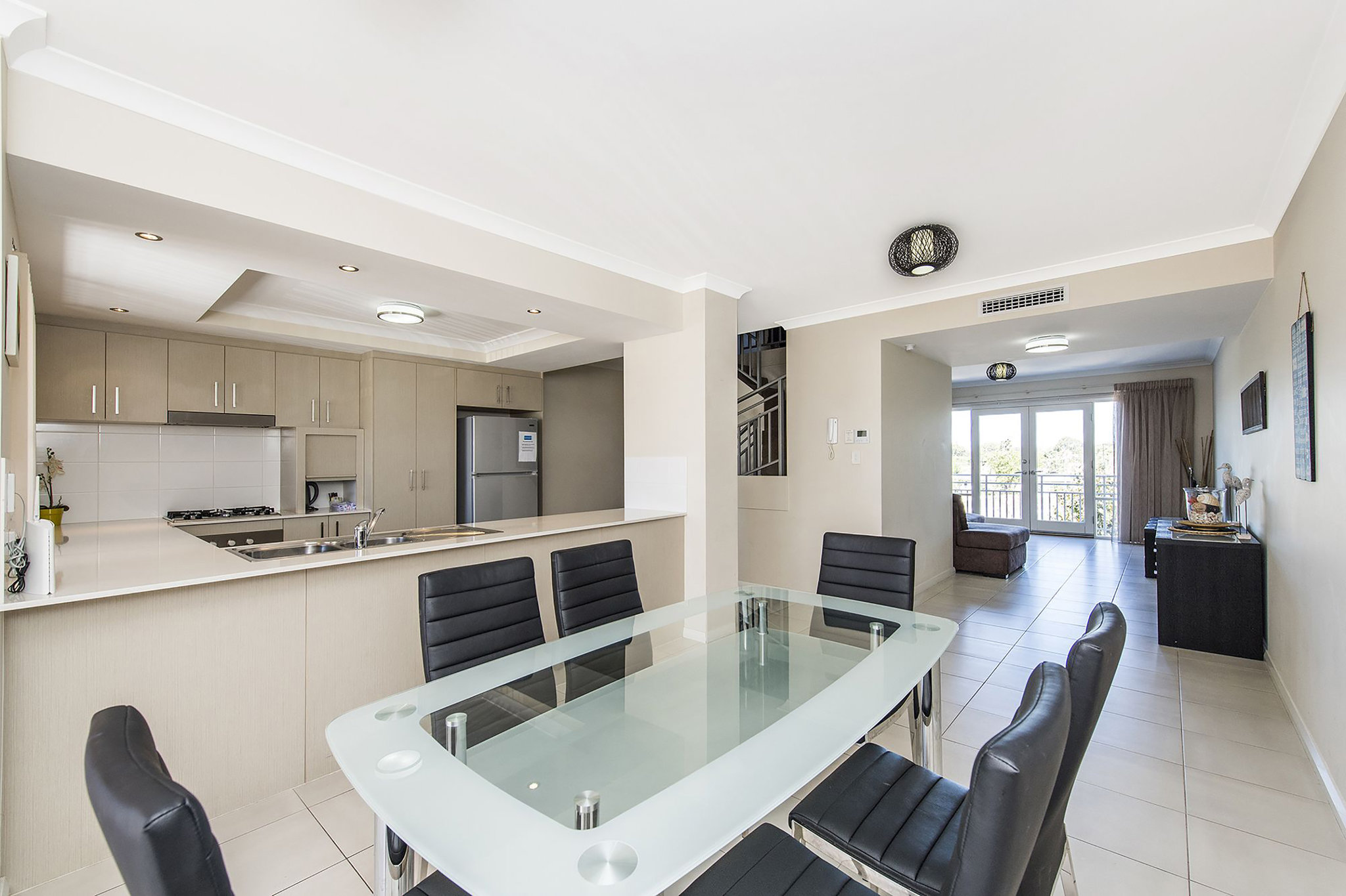 Two_Bedroom_Townhouse_Kitchen_S