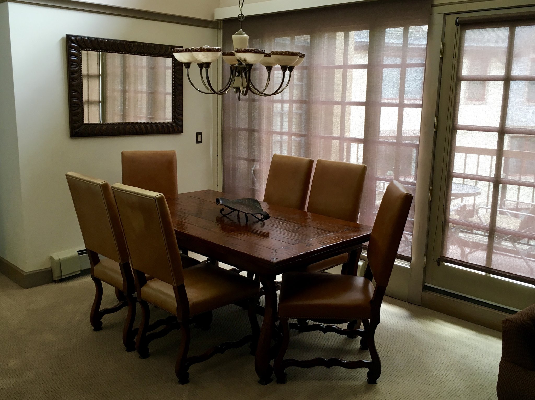 dining-room_S