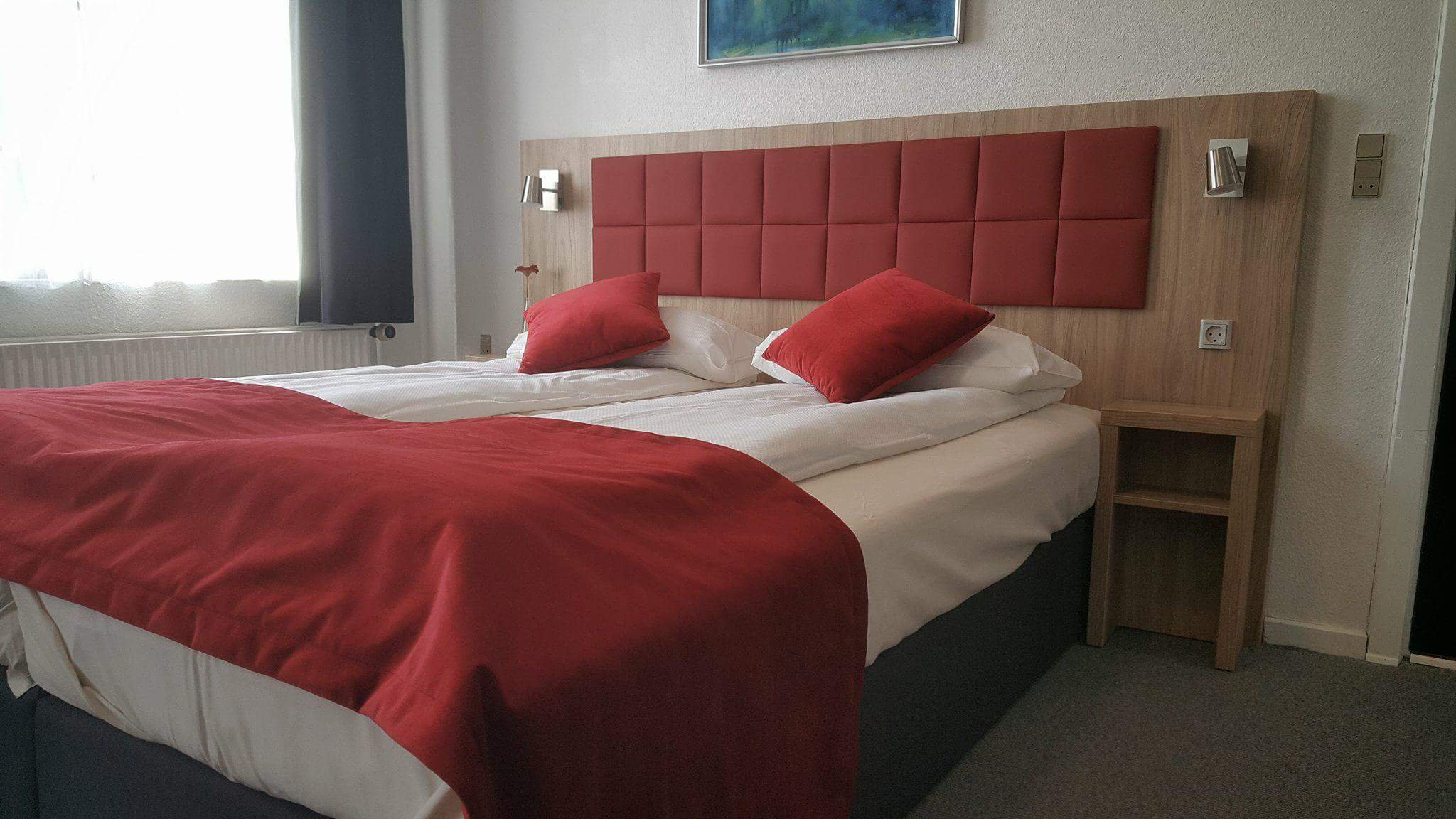 17424_triple-room-hotel-prinsen-aalborg-by-first-hotels_S