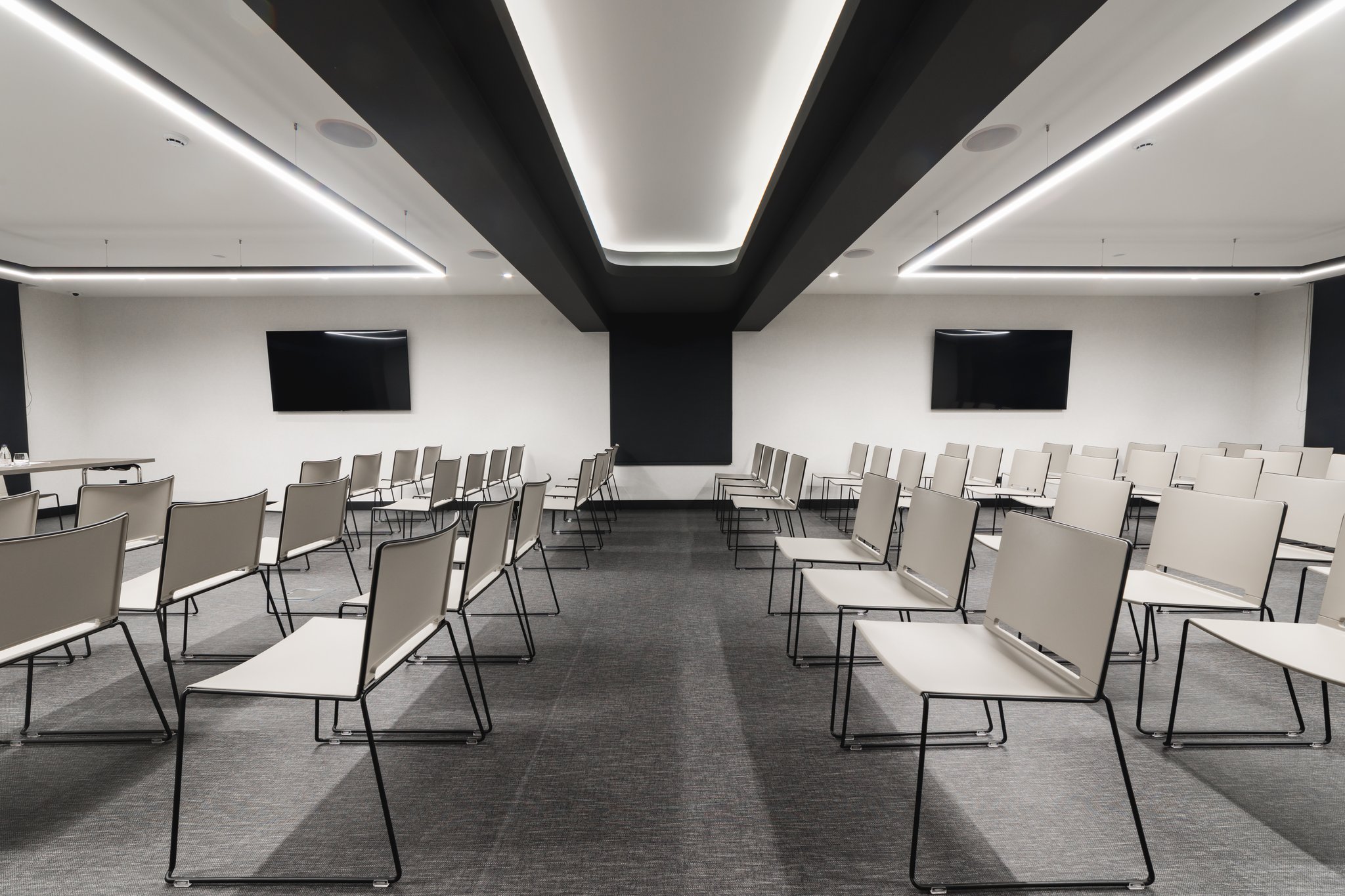 Conference_Room12_S