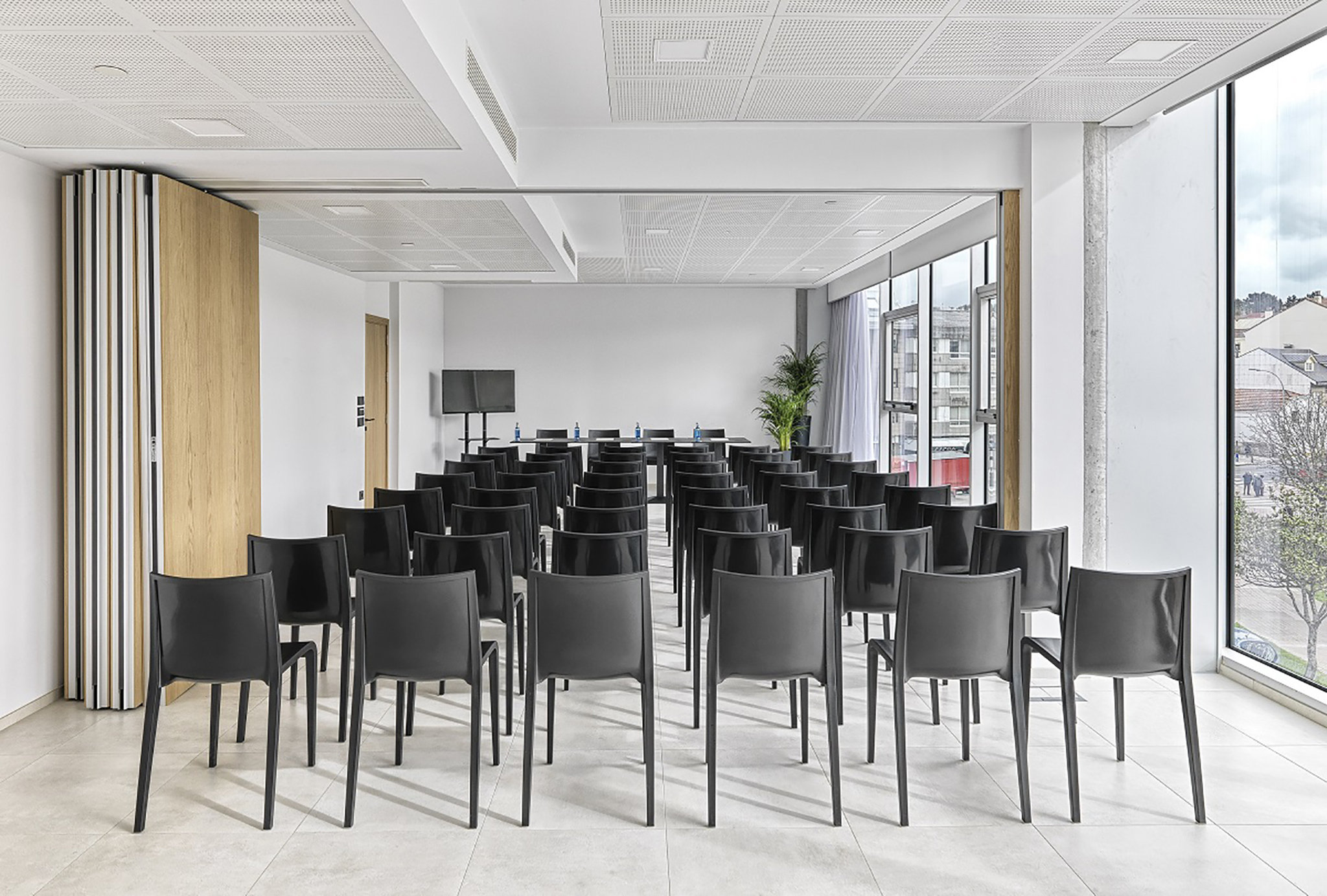 Conference_Room_S