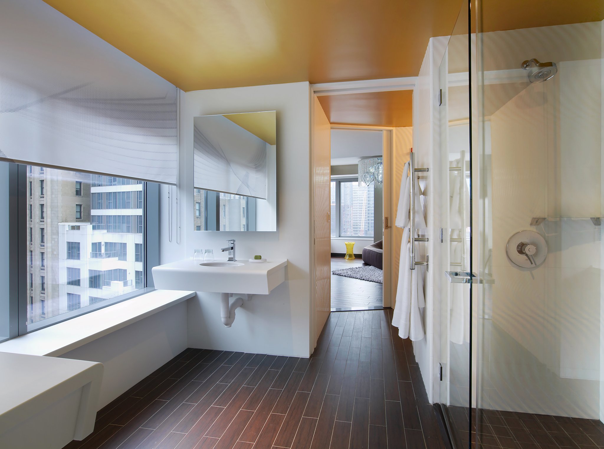 One-Bed_Deluxe_Suite_Bathroom_S