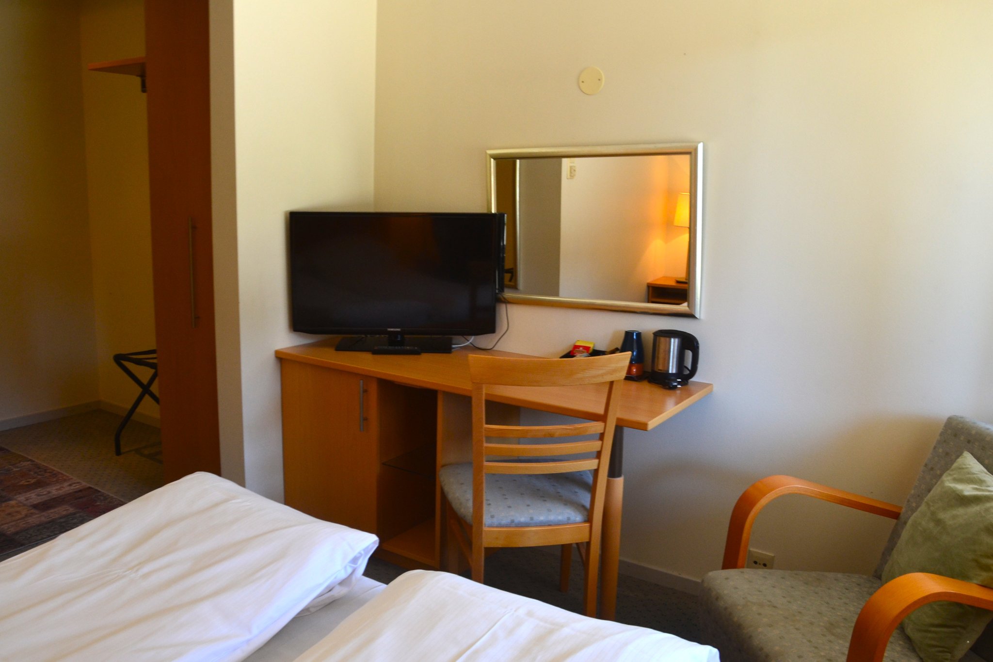 19018_economy-double-room-utsikten-hotell-first-partner-c_S