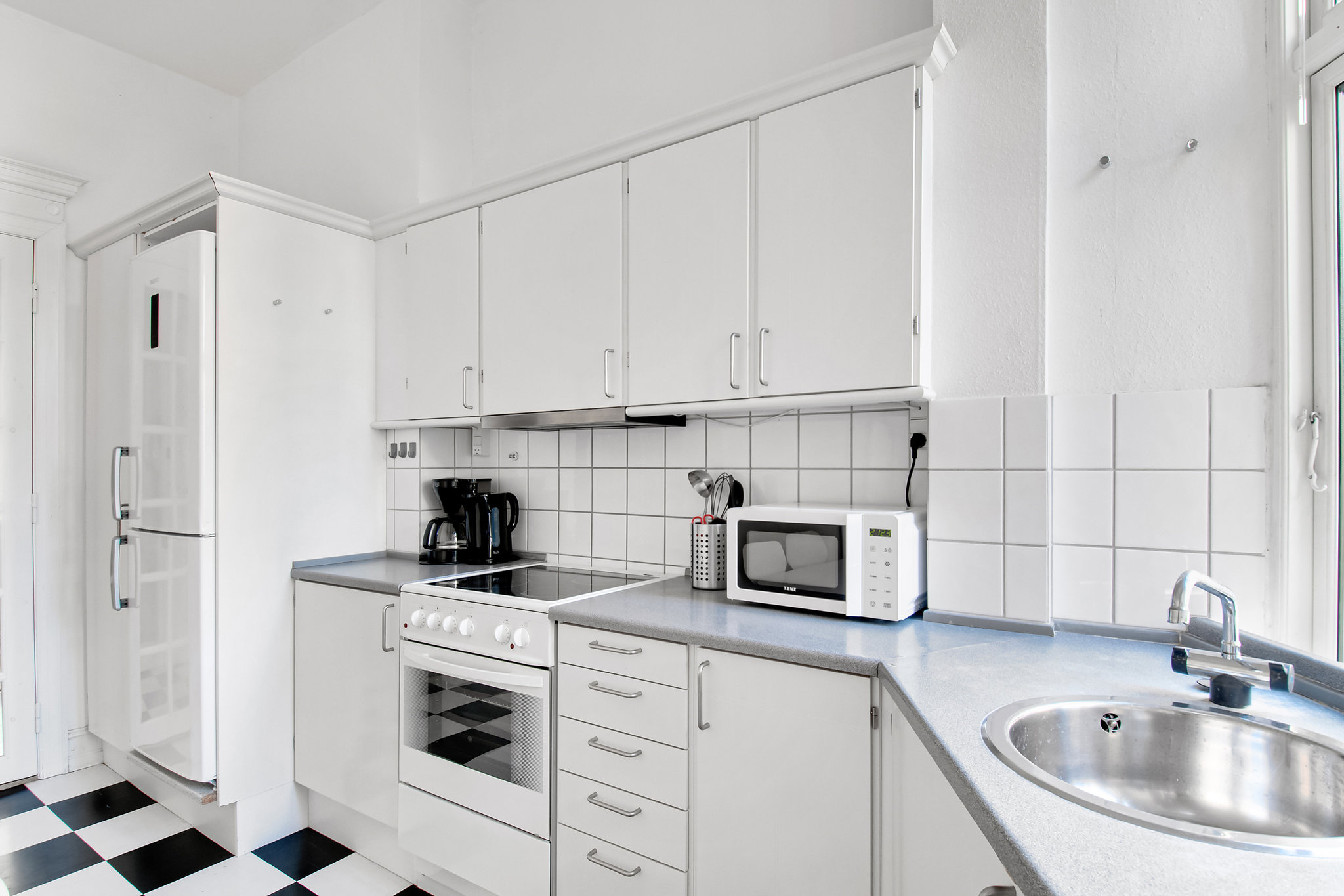 19507_kitchen-three-room-apartment-indre-osterbro-rothesg_S