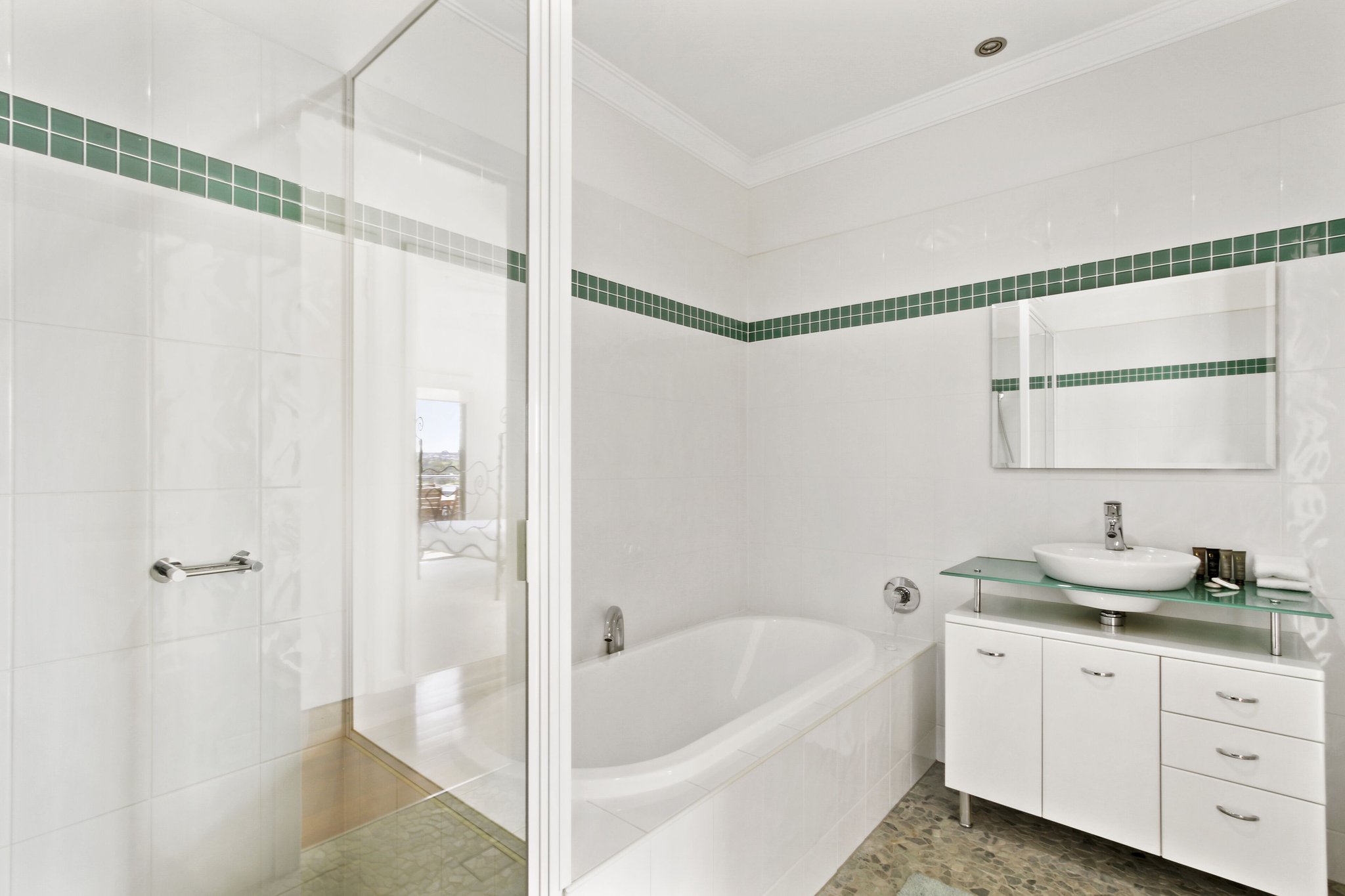 Four_Bedroom_Penthouse_Bathroom_S