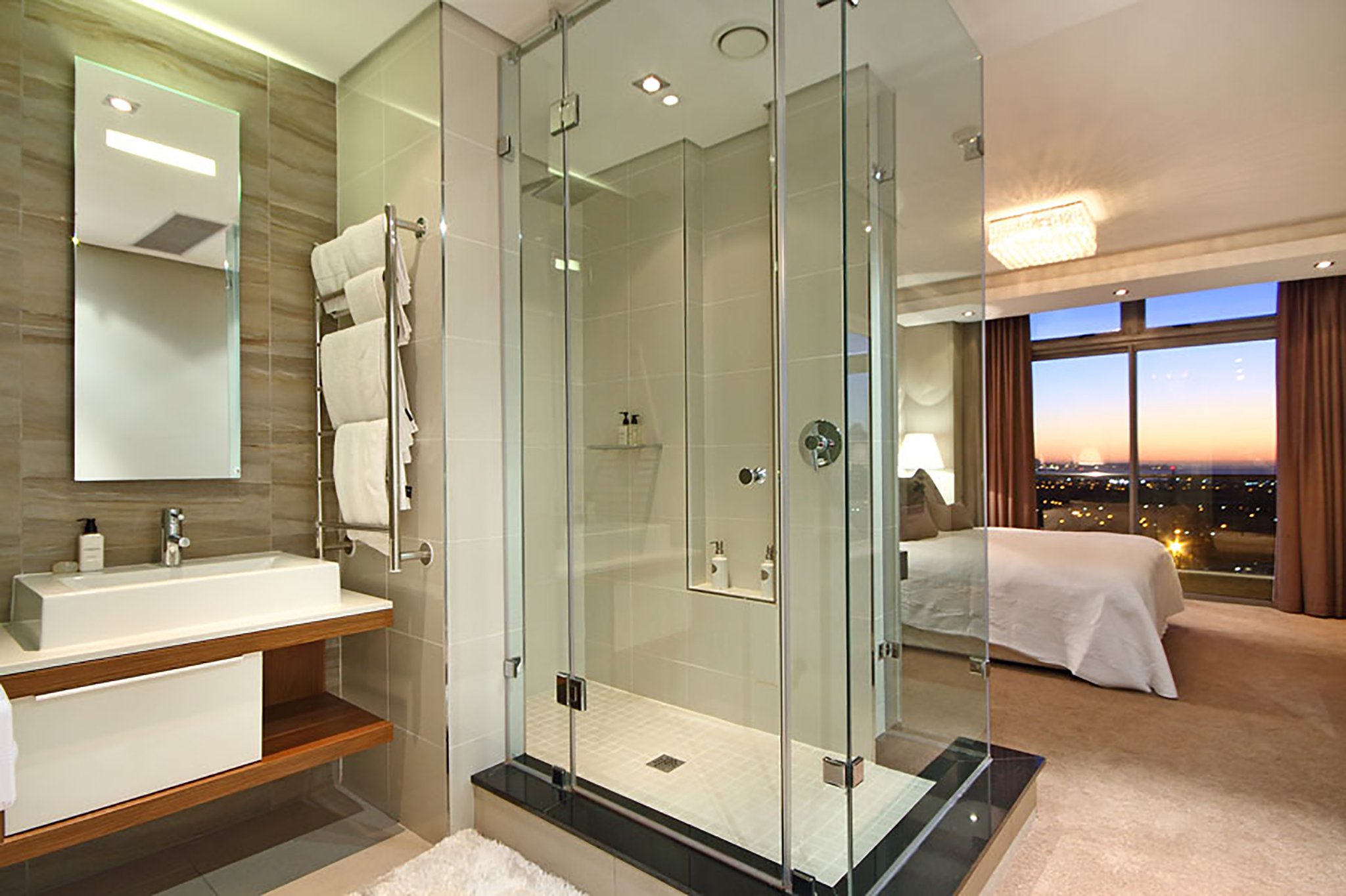 Three_Bedroom_Penthouse_Apartment_Bathroom4_S