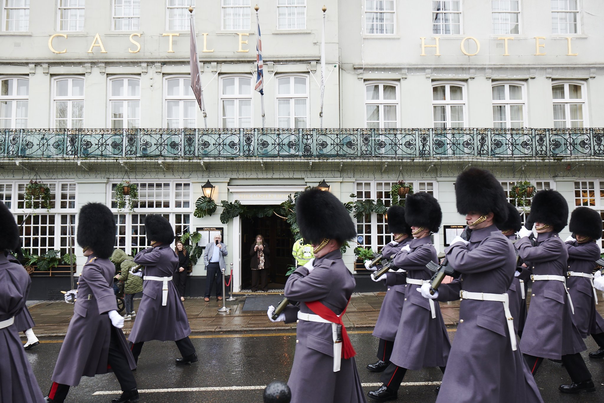 Exterior_Guards_Parade_S