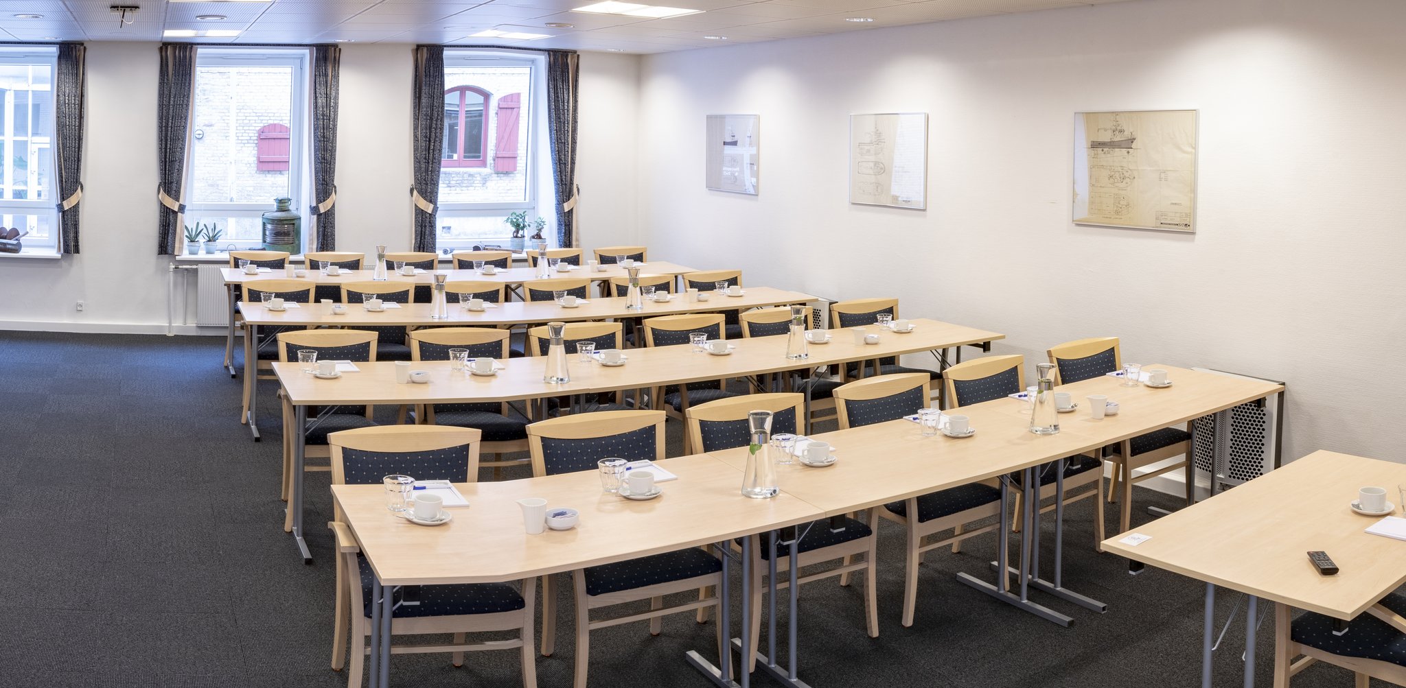 17737_conference-room-hotel-frederikshavn-first-partner-h_S