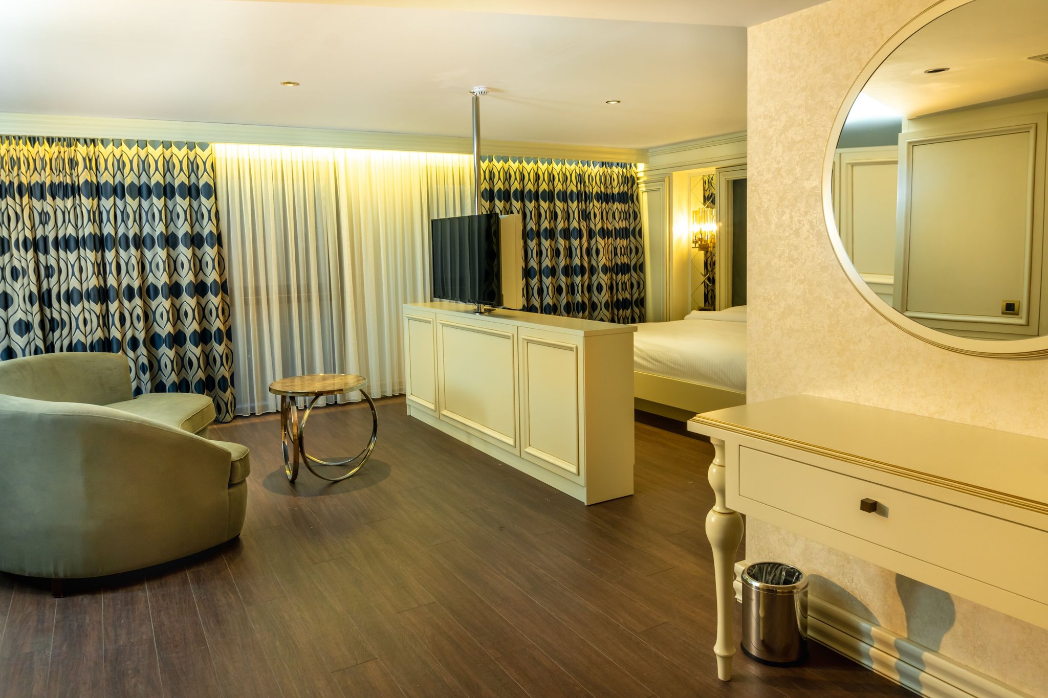 Executive_Suite2_S
