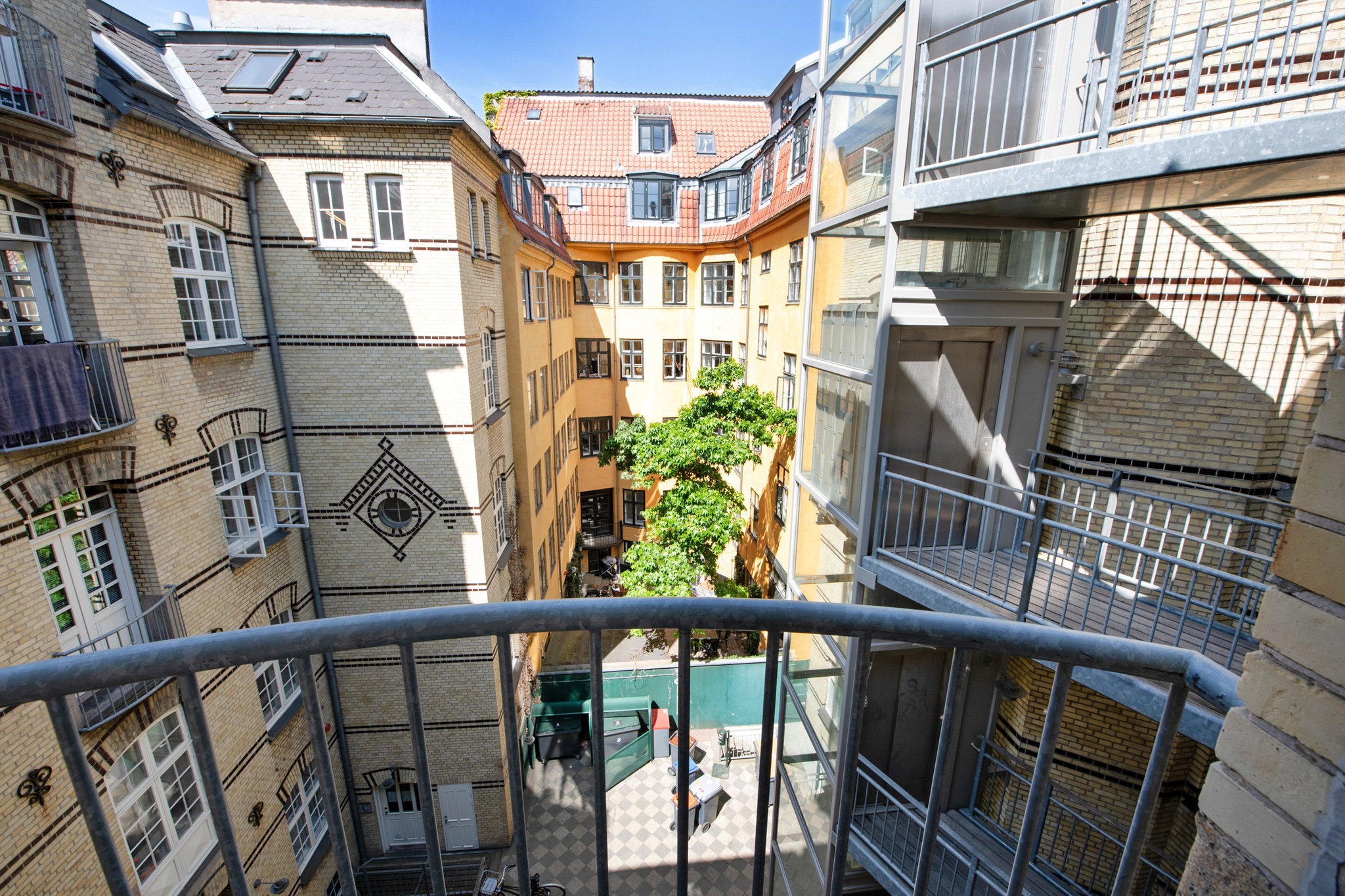 19606_view-from-one-room-apartment-indre-by-gothersgade-f_S