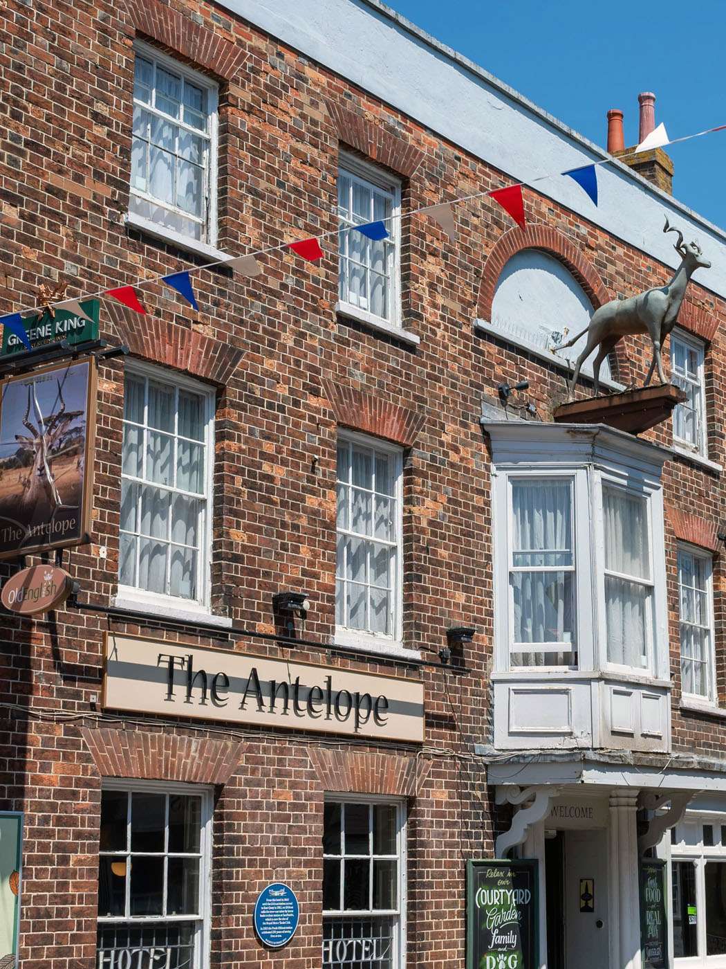 Antelope-Inn-by-Greene-King-Inns