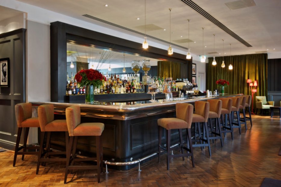 London Bridge Hotel Barstool