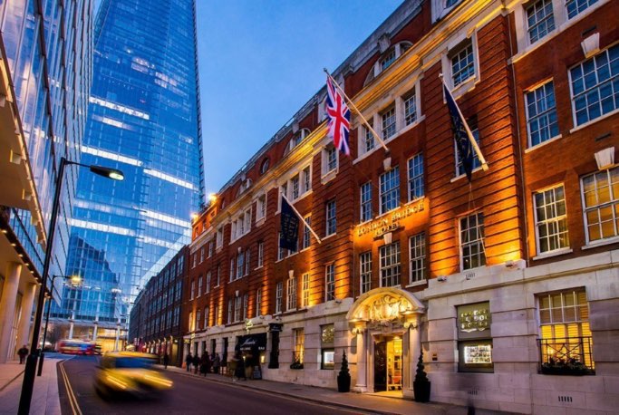 London Bridge Hotel – Exterior