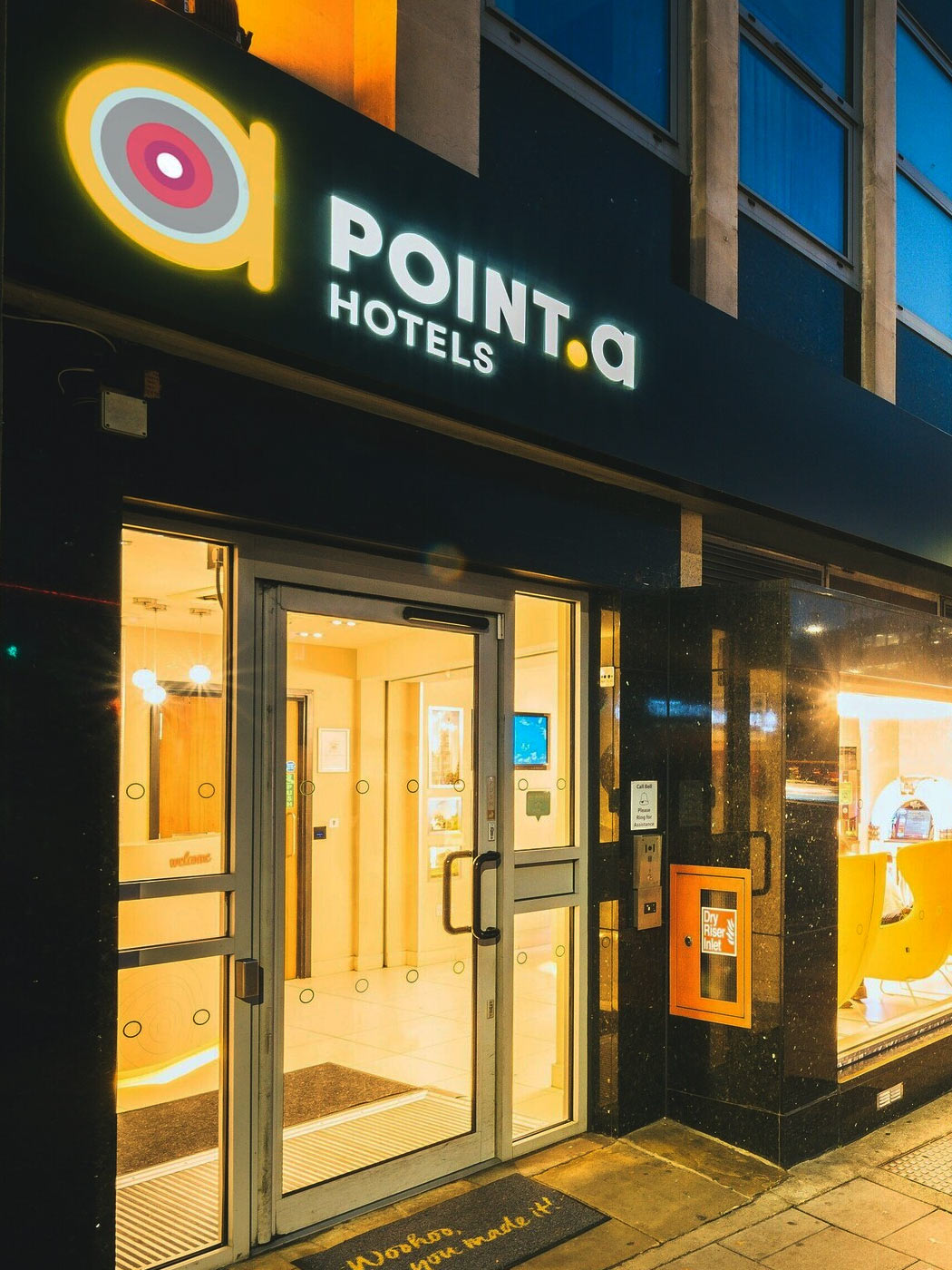 Point-A-Hotel-Westminster