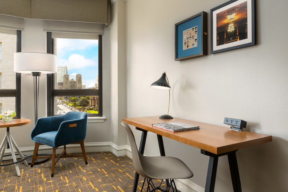 Stanford Court Guestroom Workspace