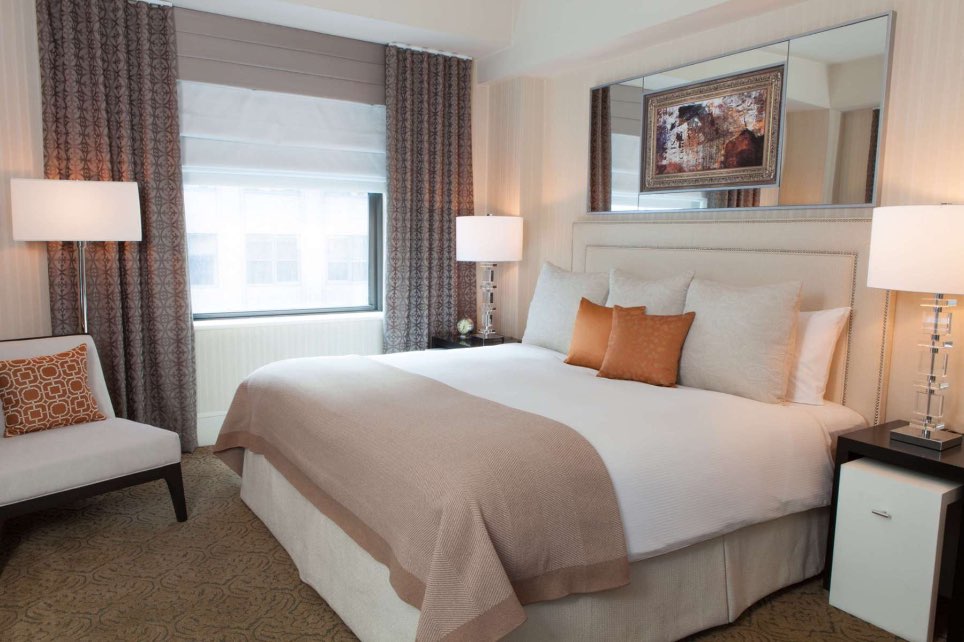 The Benjamin Royal Sonesta New York Guestroom