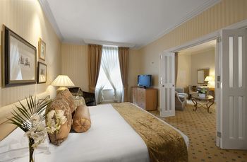 The Landmark London Guestroom 1