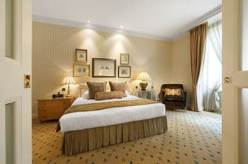 The Landmark London Guestroom 4