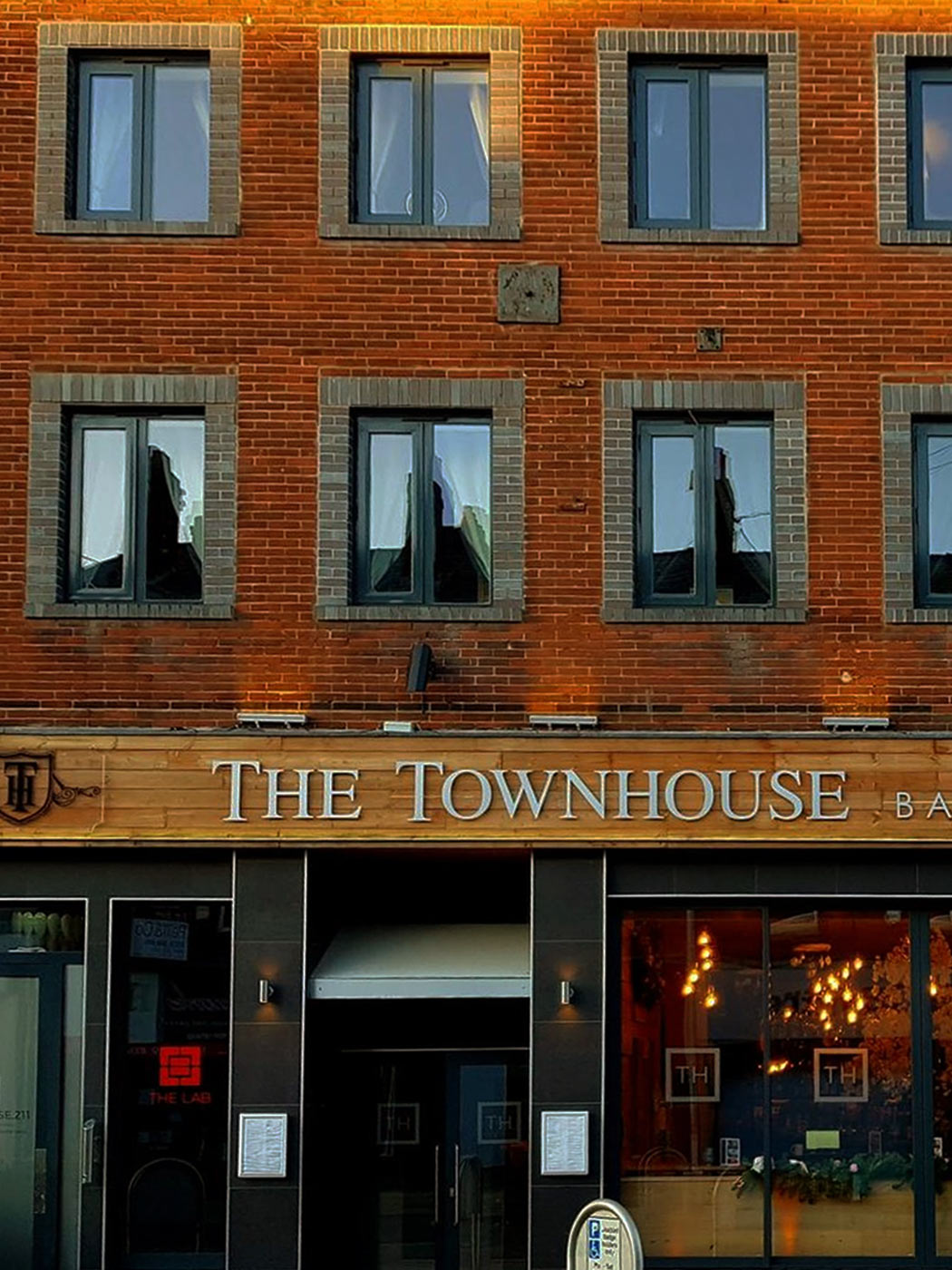 The-Townhouse-Apartments