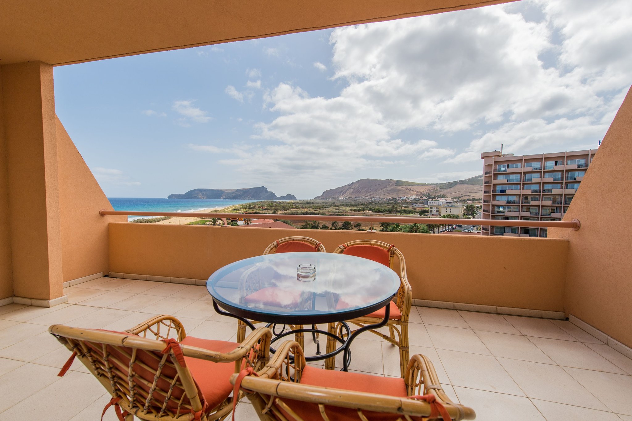 One_Bed_Apartment_Sea_View_balcony_S