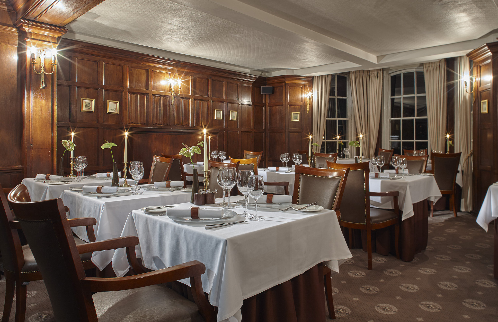 Burnham_Beeches_Oak_Restaurant_S