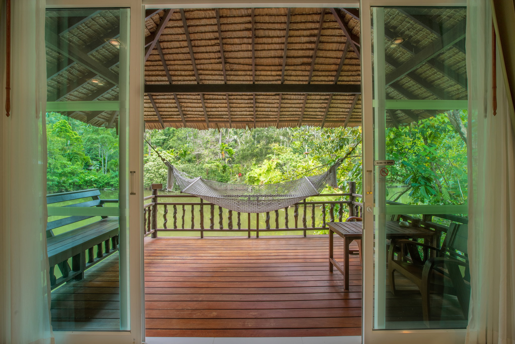 Terrace_of_Grand_Pond_View_Cottage_S