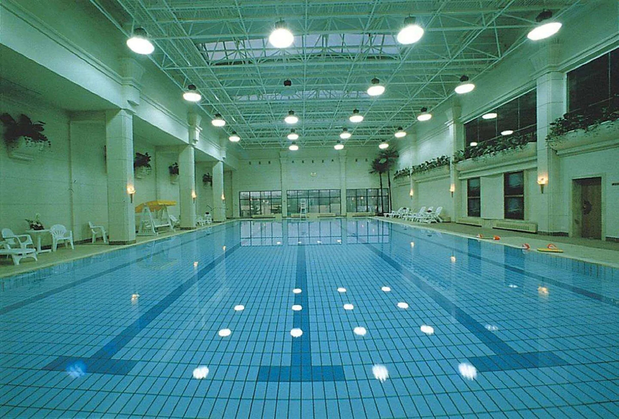 Indoor_Pool_S