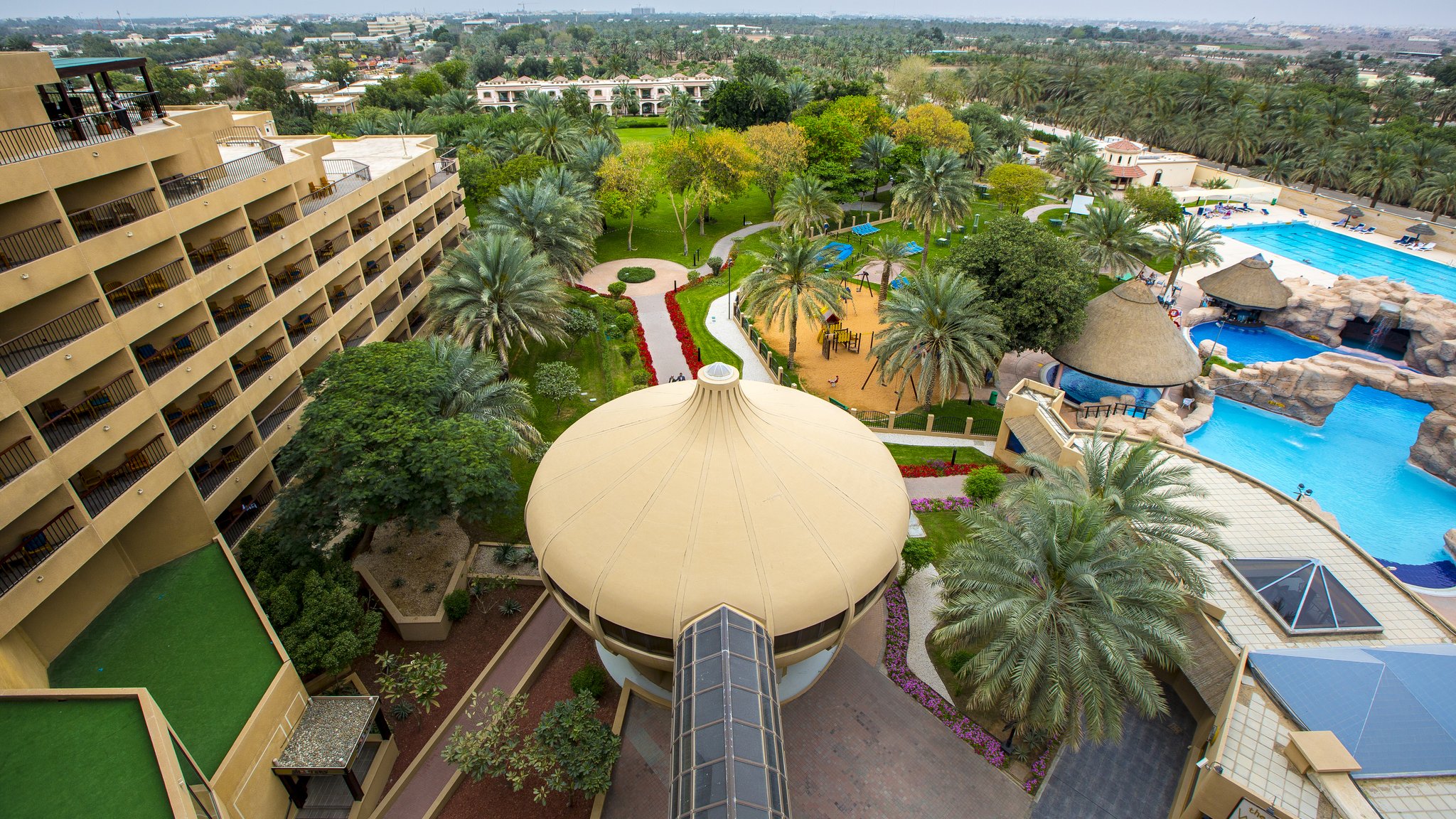 Pool_bird_Eye_view_S