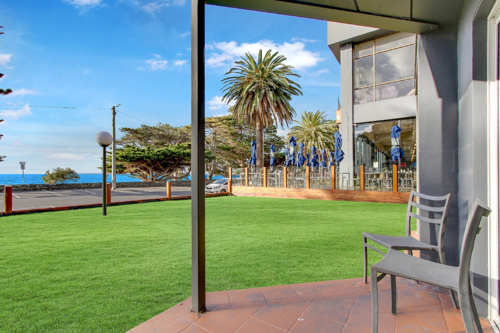 Bay_View_Queen_Room_Balcony_S