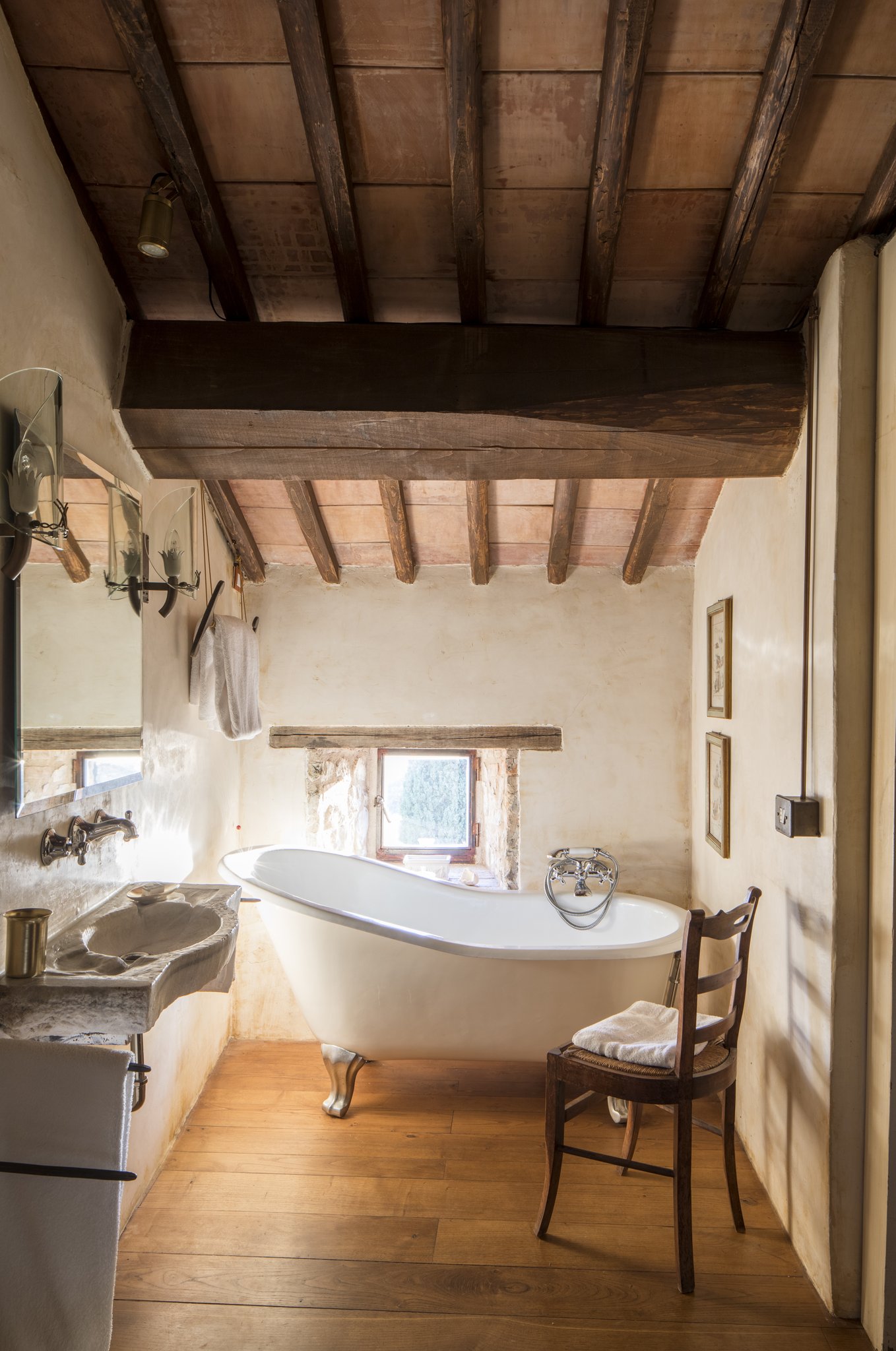 Suite_Giardino_Bathtub_S