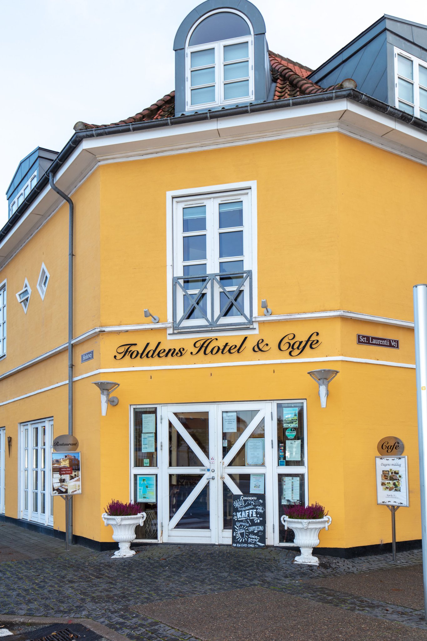 18591_overview-foldens-hotel-first-partner-collection-ska_S