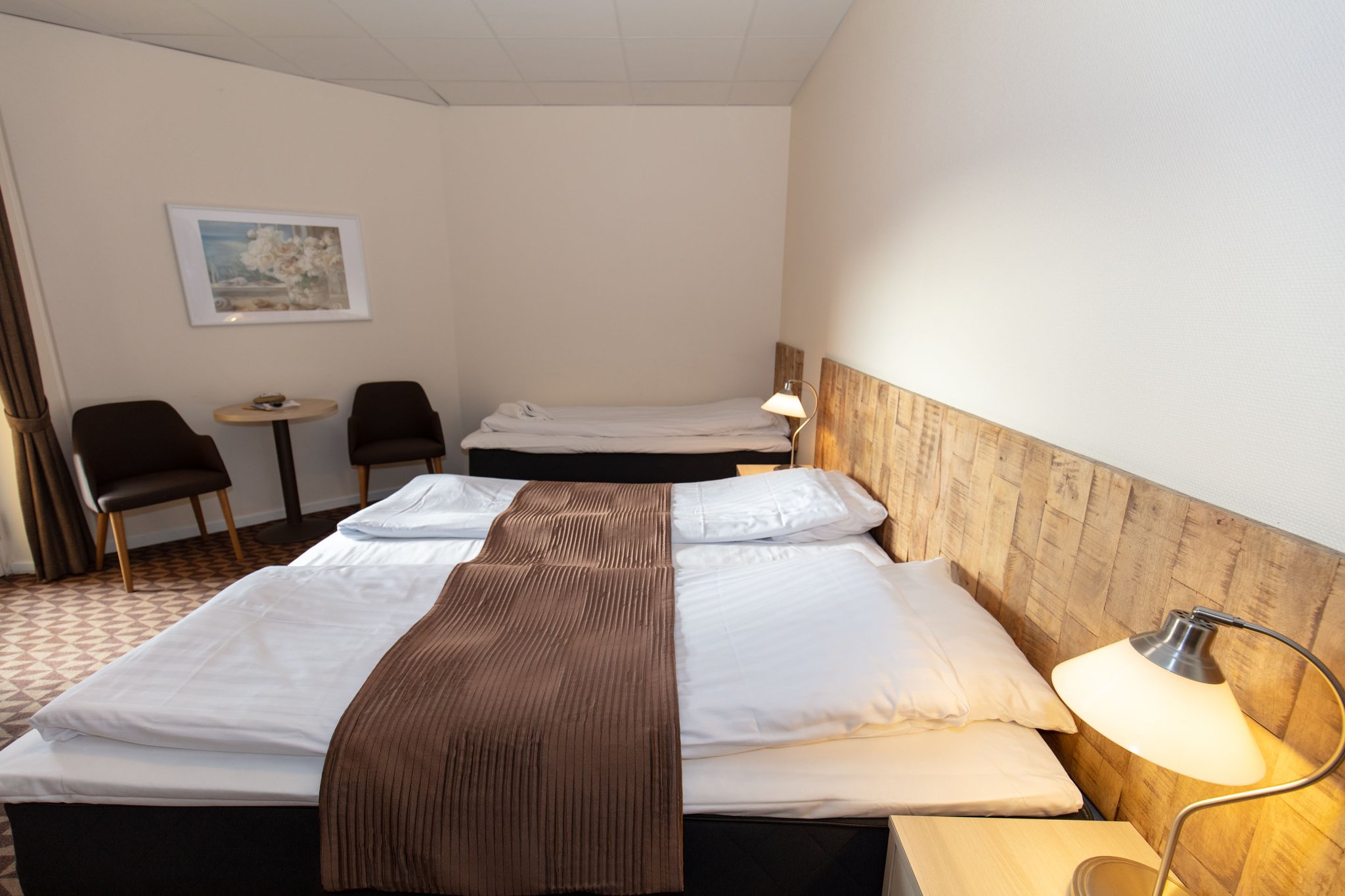 18603_triple-rooms-foldens-hotel-first-partner-collection_S