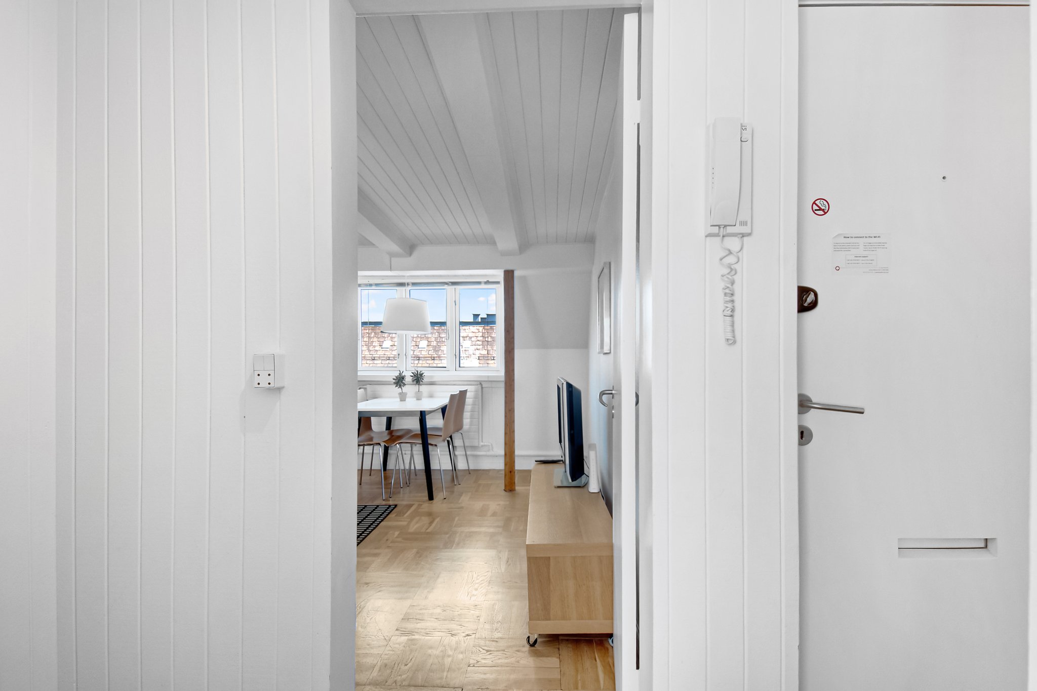 19582_small-two-room-apartment-norrebro-ydunsgade-first-p_S