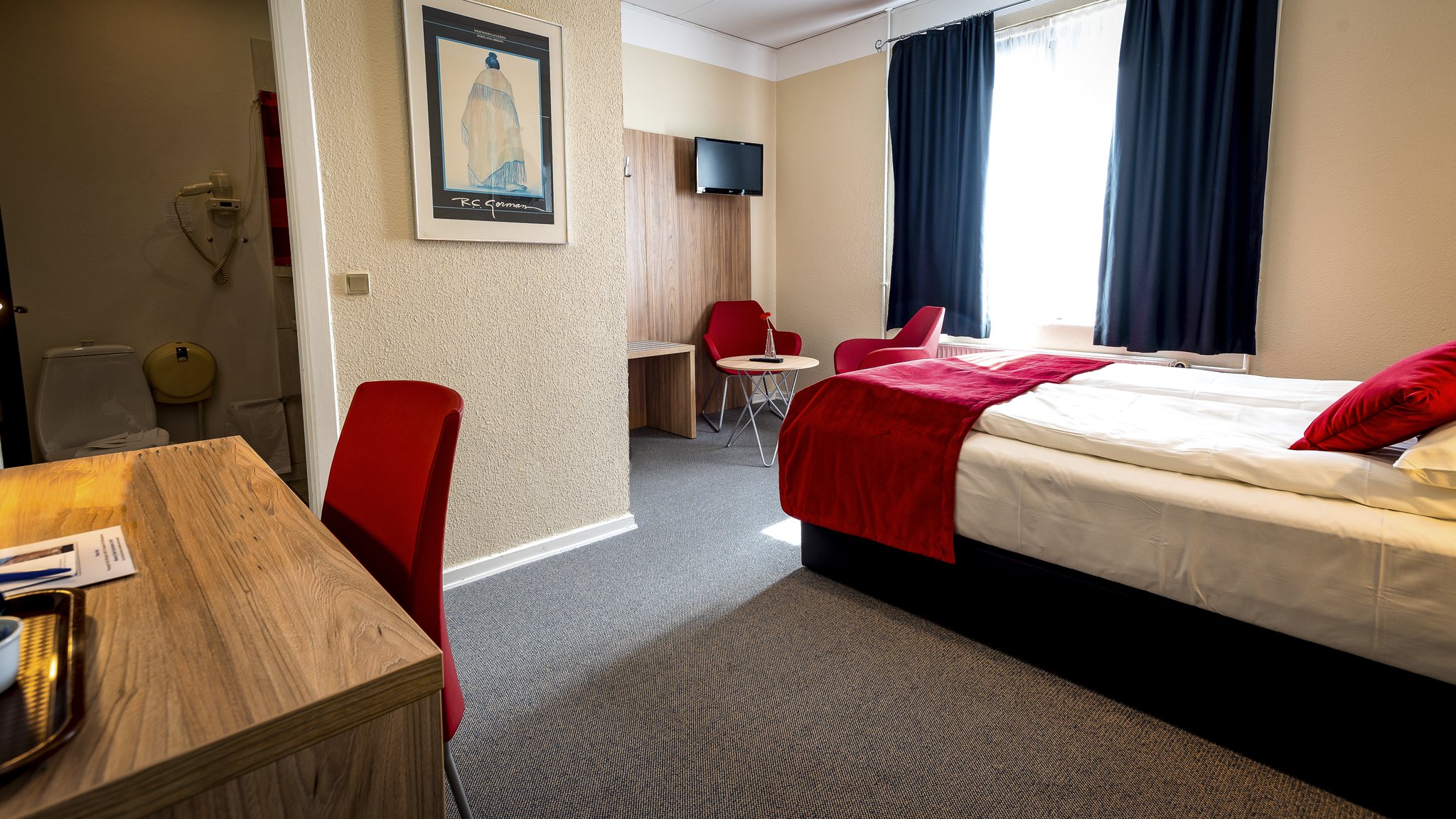 17420_superior-double-room-hotel-prinsen-aalborg-by-first_S