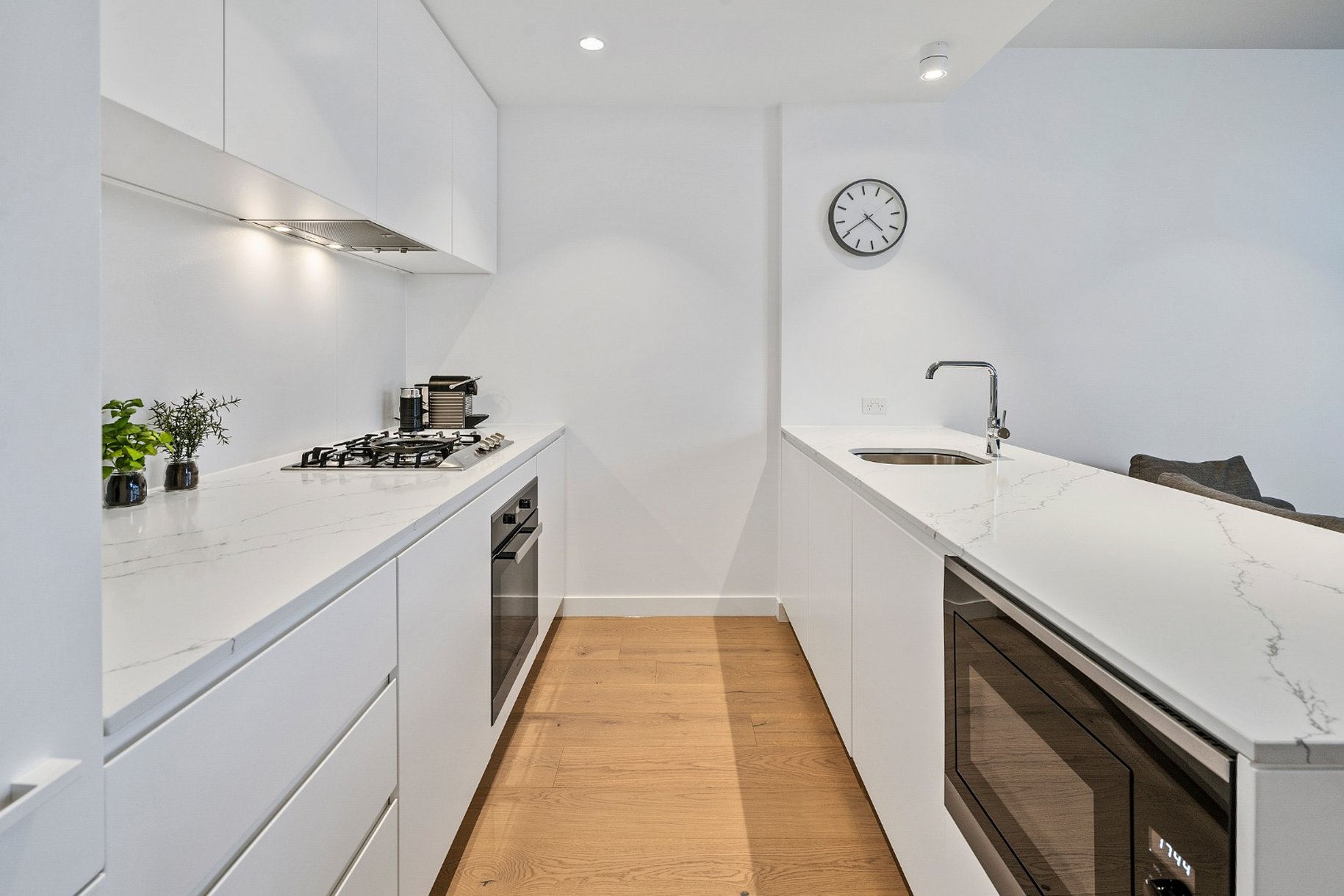 Two_Bedroom_Apartment_Kitchen_S