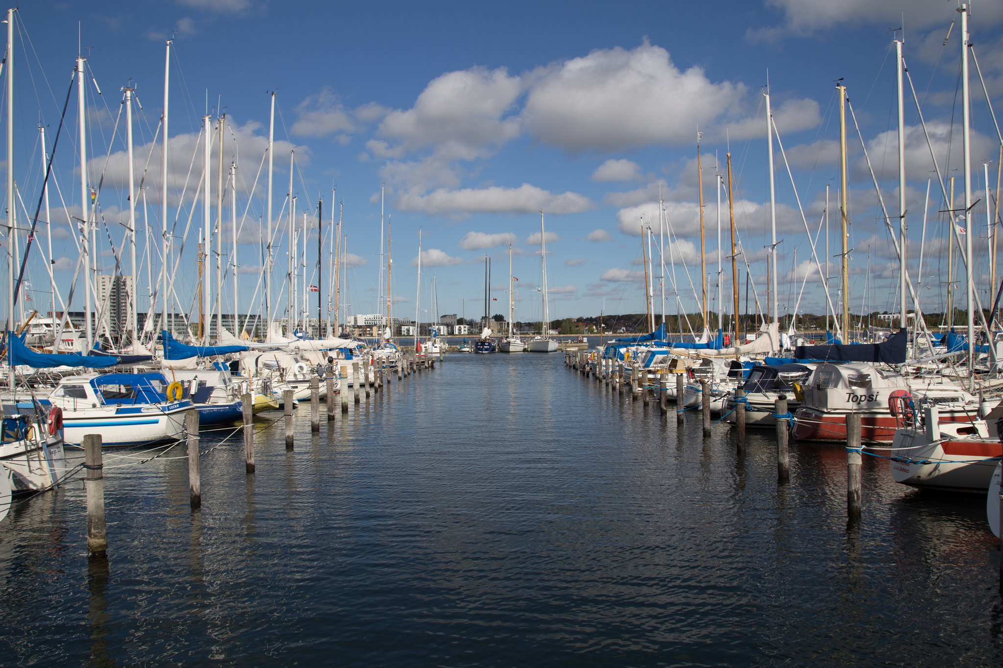 17581_sailing-boat-harbour-aalborg-GettyImages-519557583_S