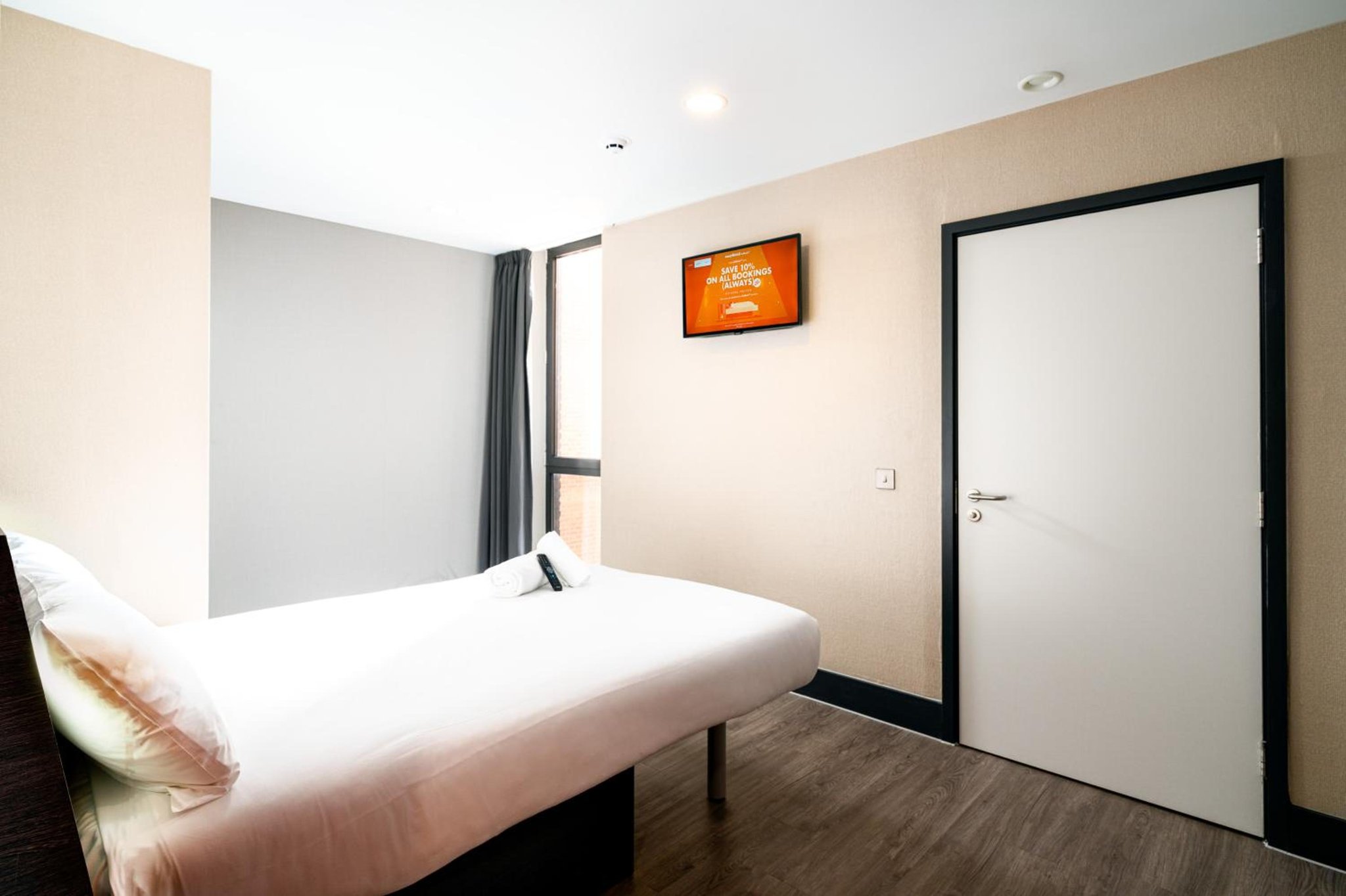 Accessible_Double_Room2_S