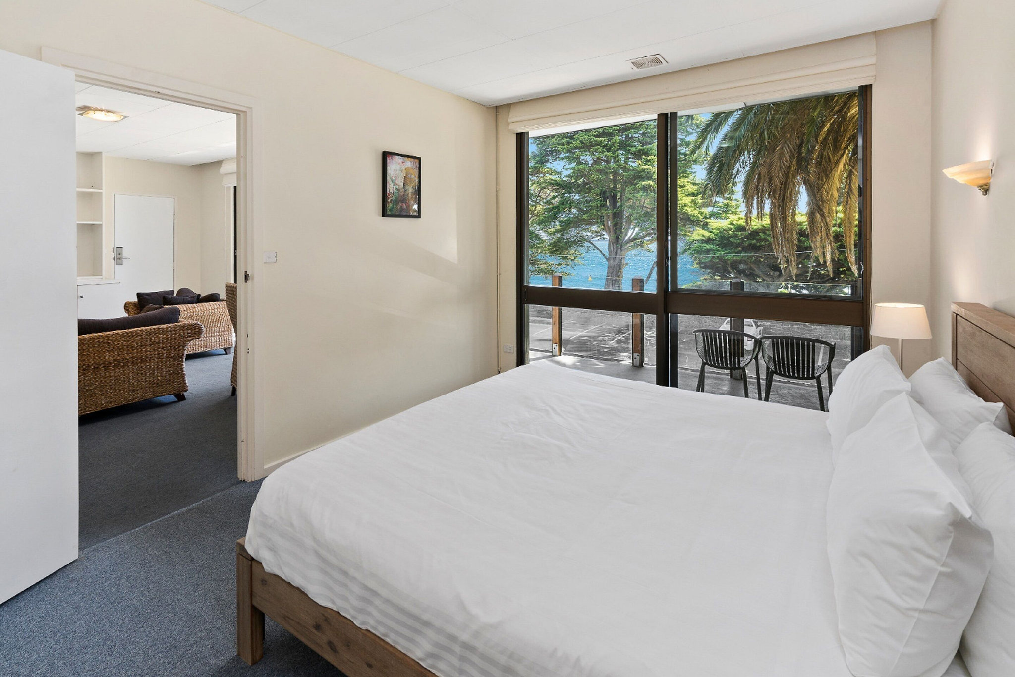 Two_Bedroom_Bay_View_Apartment_S