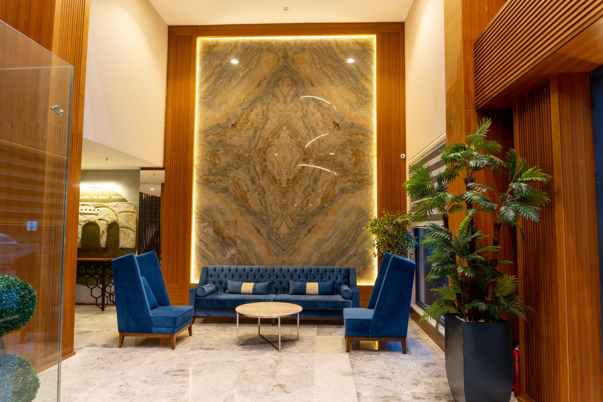 Lobby_S