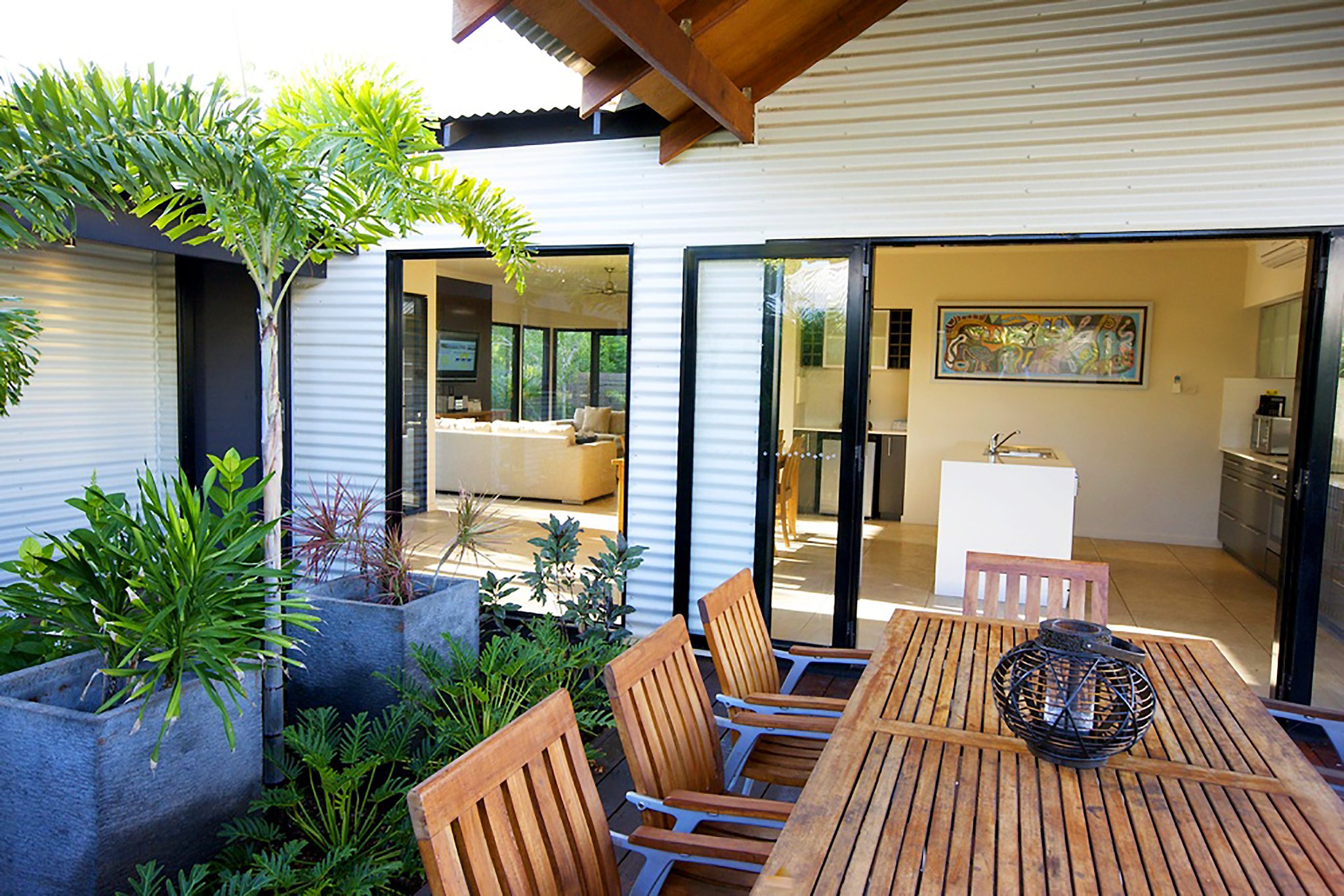 Three_Bedroom_Superior_Villa_Outdoor_Dining_Area_S