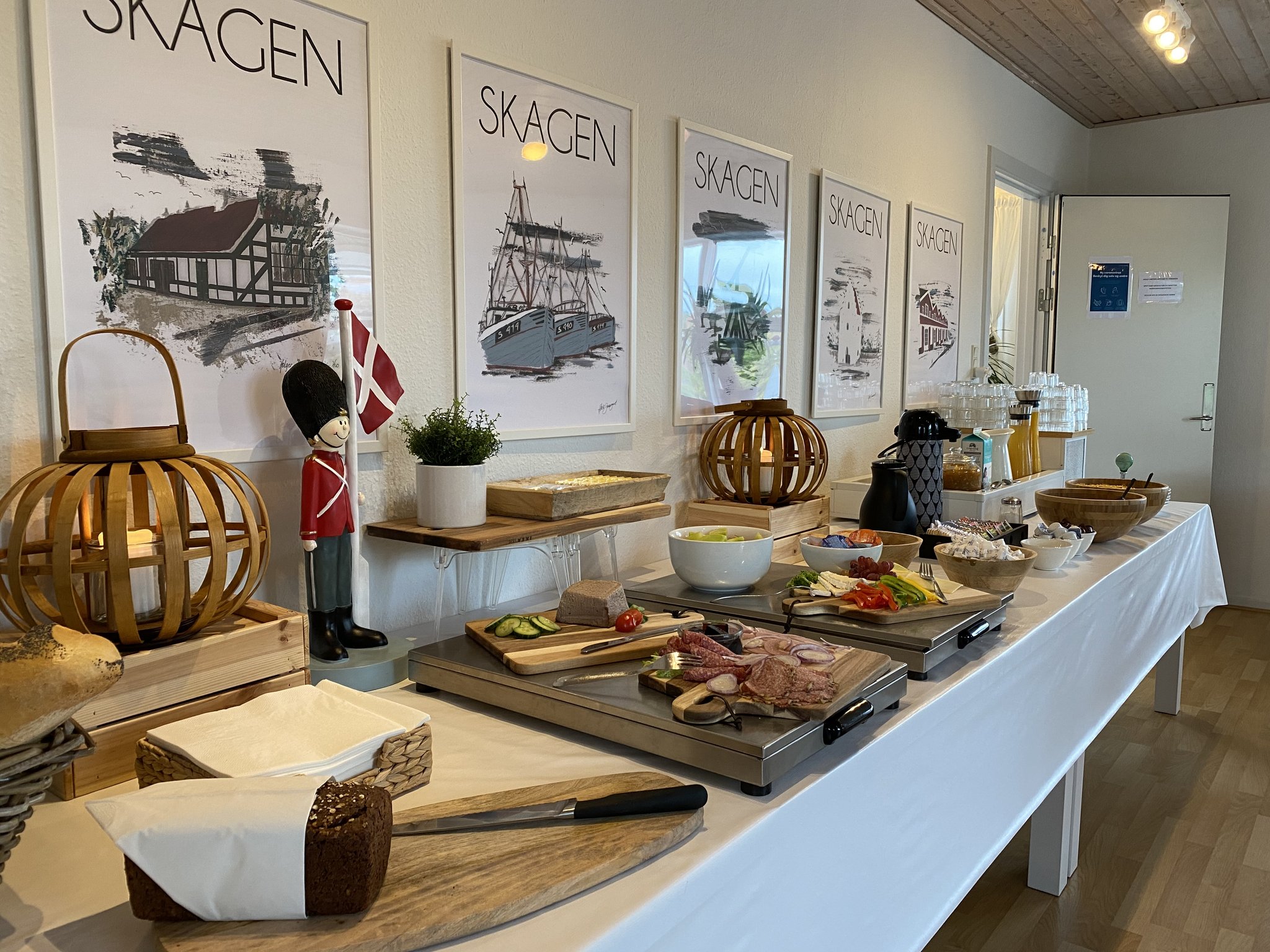 19088_breakfast-buffet-skagen-motel-first-partner-collect_S