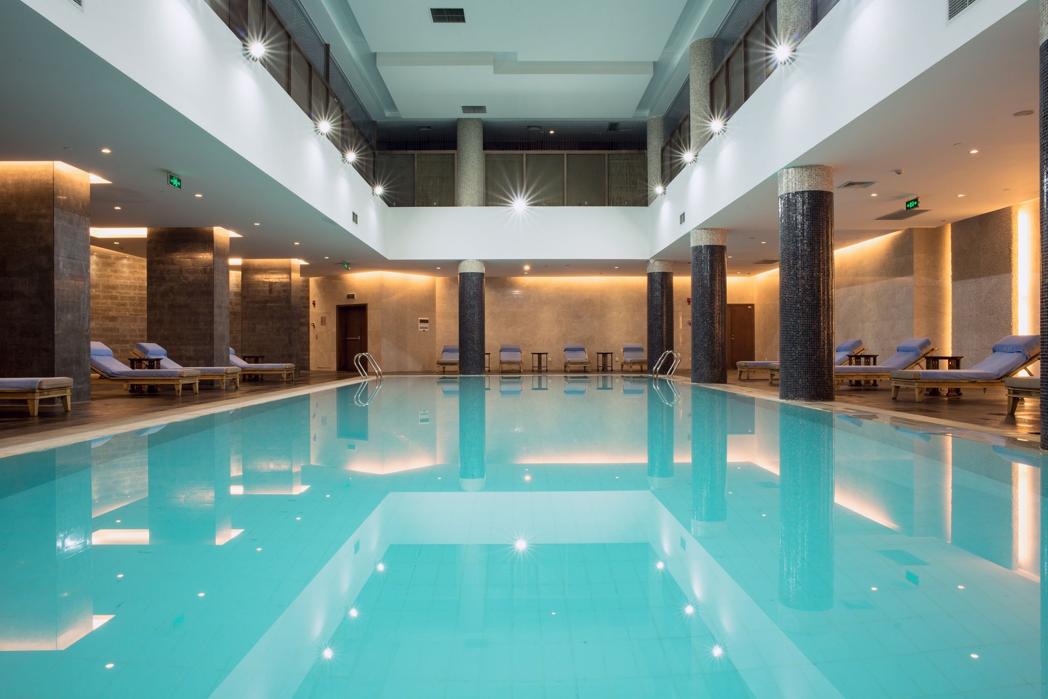 Indoor_Pool_S