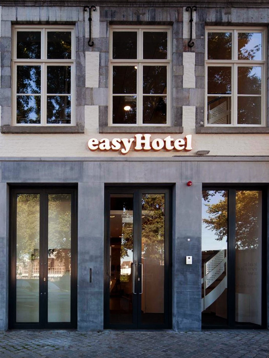 easyHotel-Maastricht-City-Centre