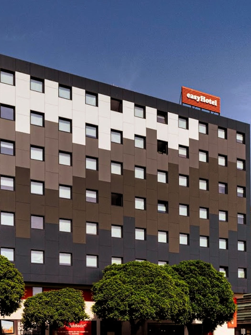 easyHotel-Malaga-City-Centre