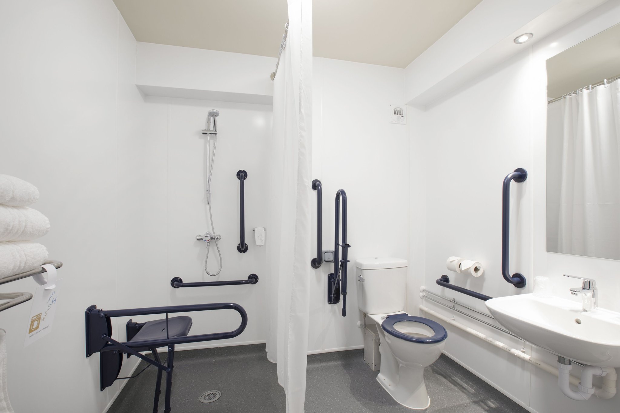 Accessible_Bathroom_S