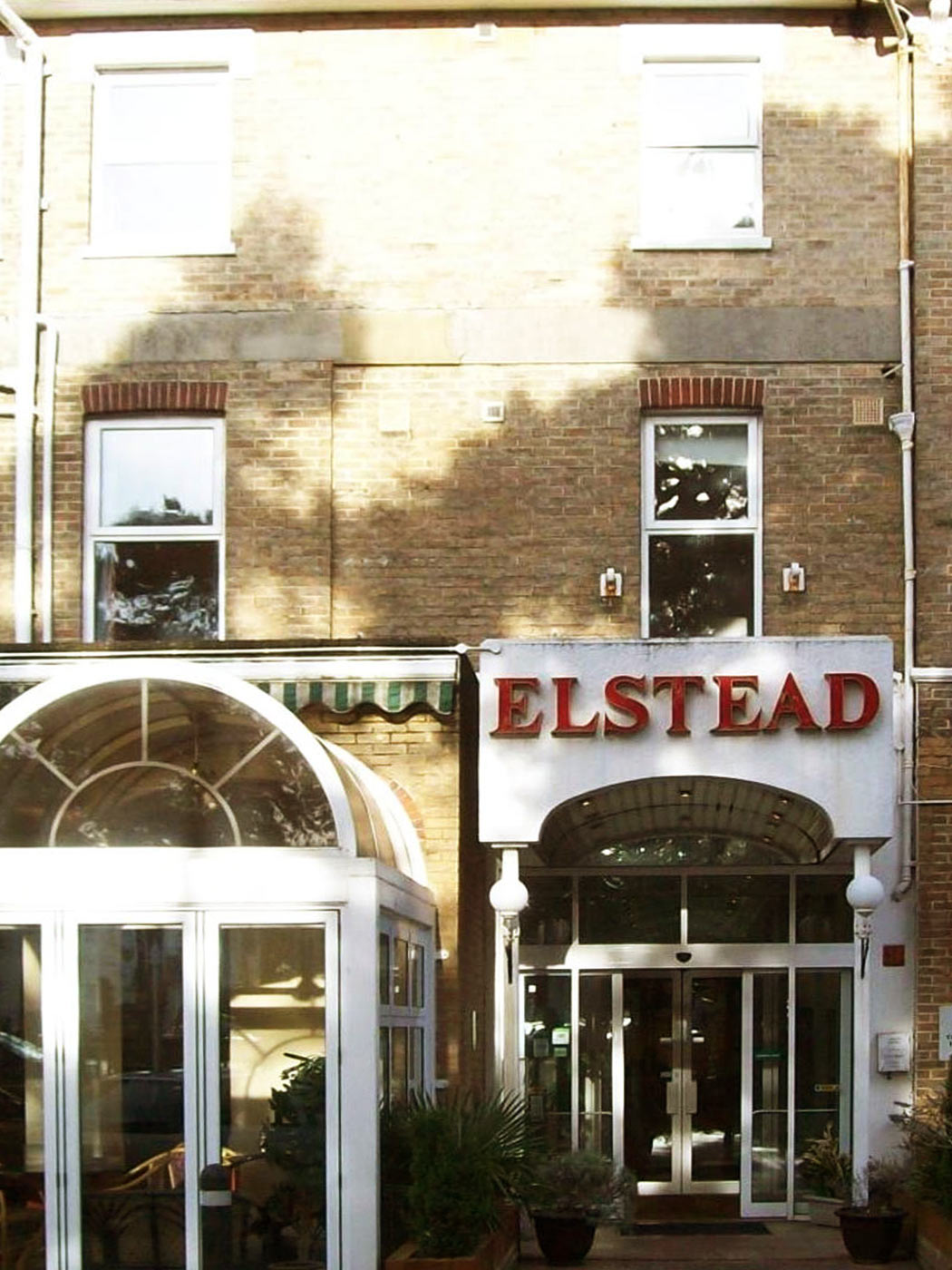 elstead-hotel