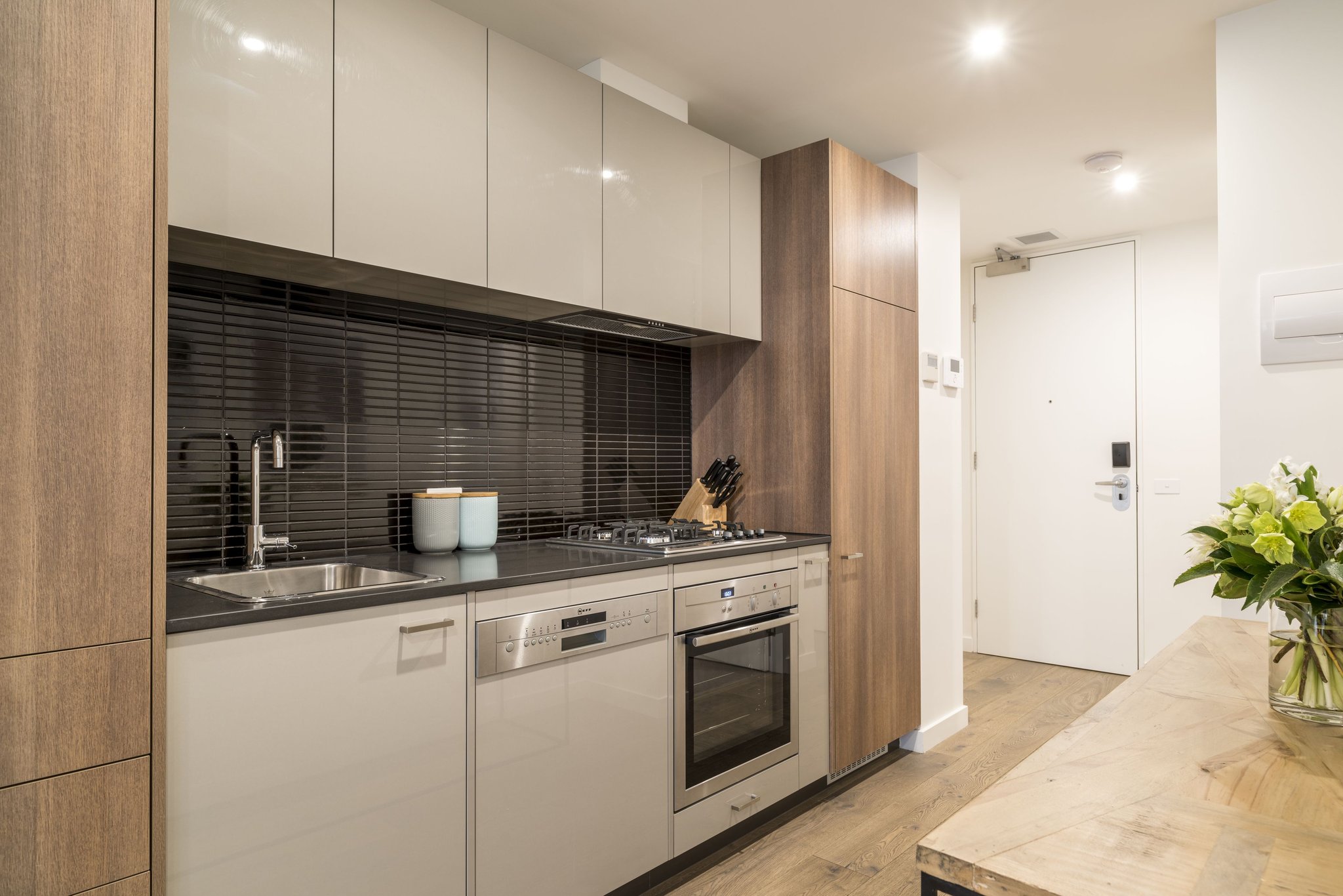 One_Bedroom_Terrace_Kitchen_S